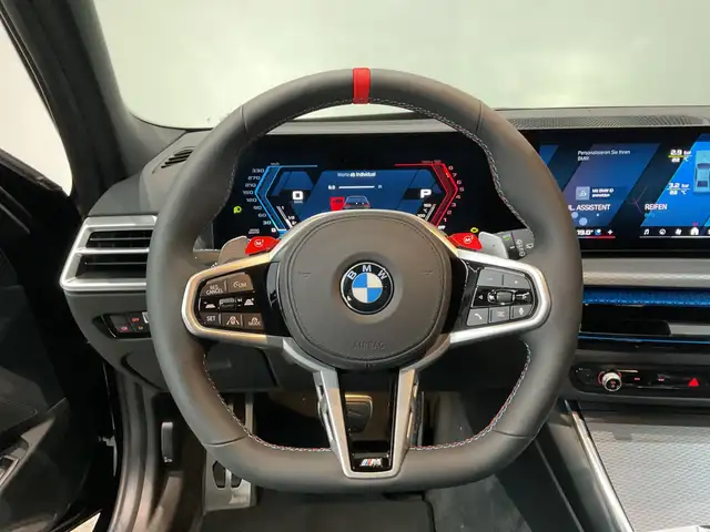 BMW M3 view 4