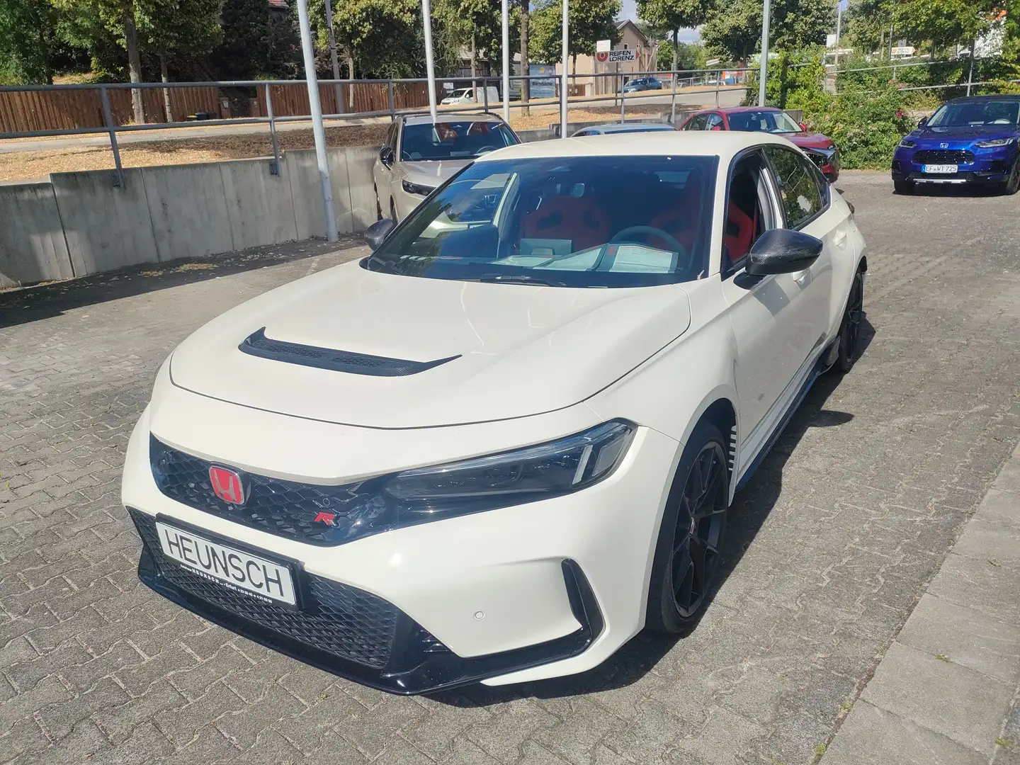 Honda Civic 2.0 VTEC Turbo Type R White - 1