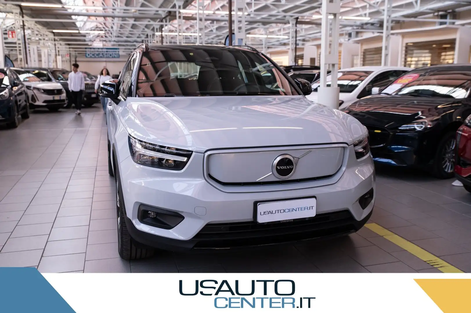Volvo XC40 P8 recharge pure electric R-design awd Giallo - 2