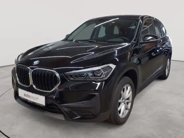 BMW X1 view 2