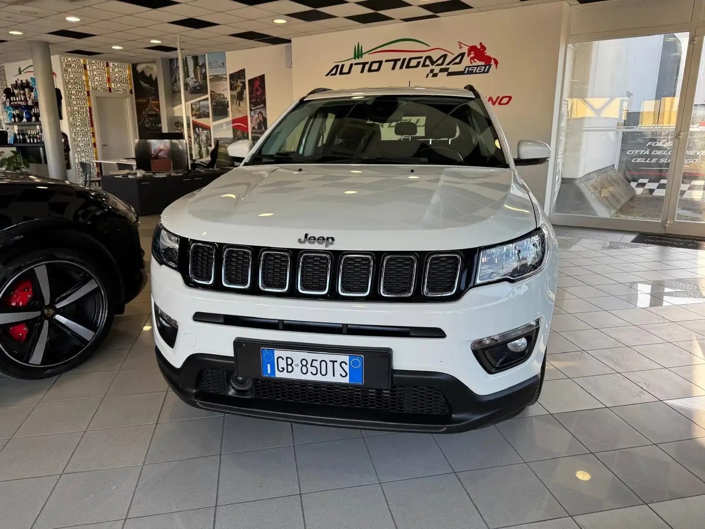 Jeep Compass Compass 1.6 mjt Longitude 2wd 120cv my20 Blanco - 2