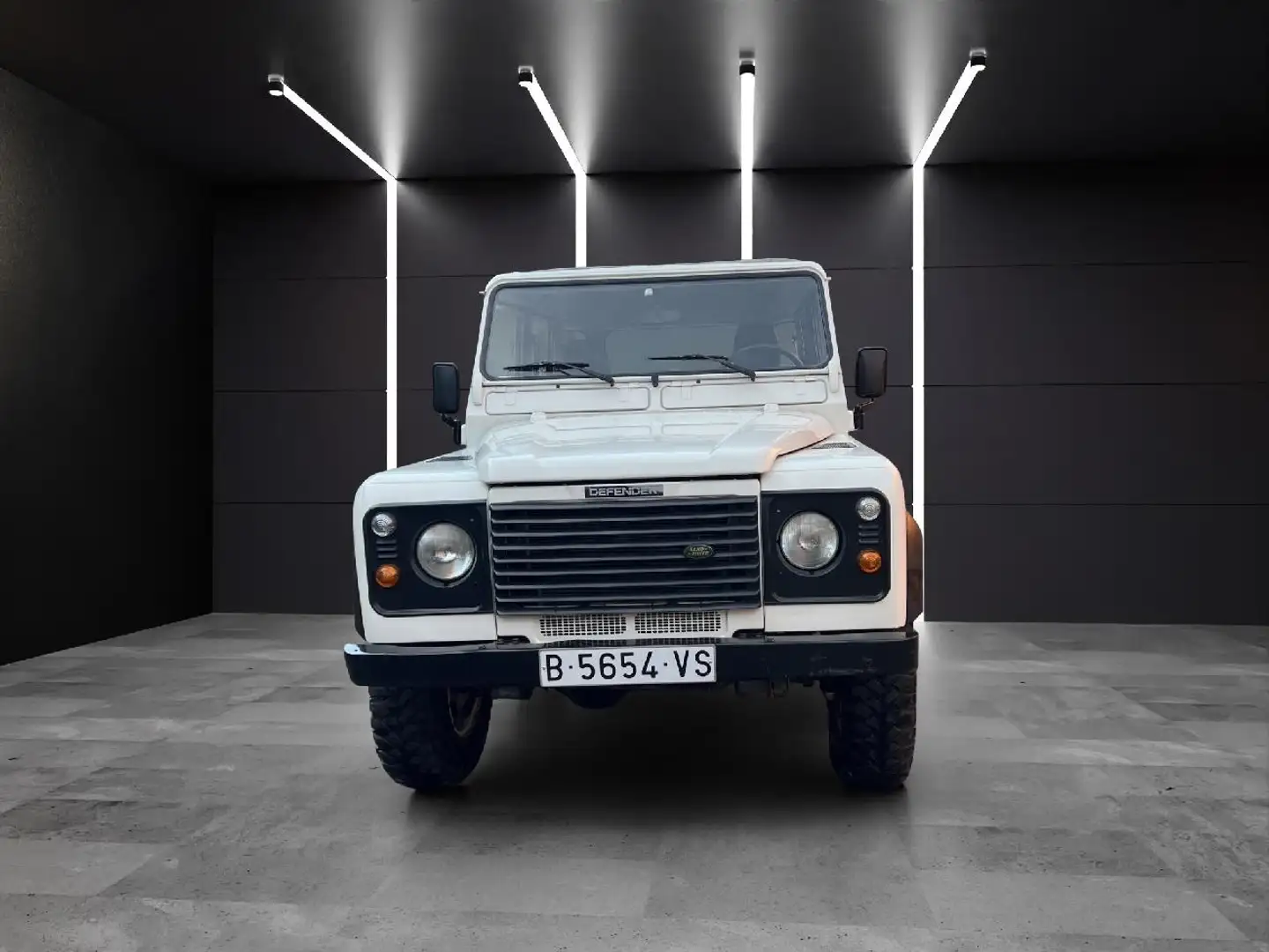 Land Rover Defender 130 2.5 TD5 Pick Up Doble Cabina Blanco - 2