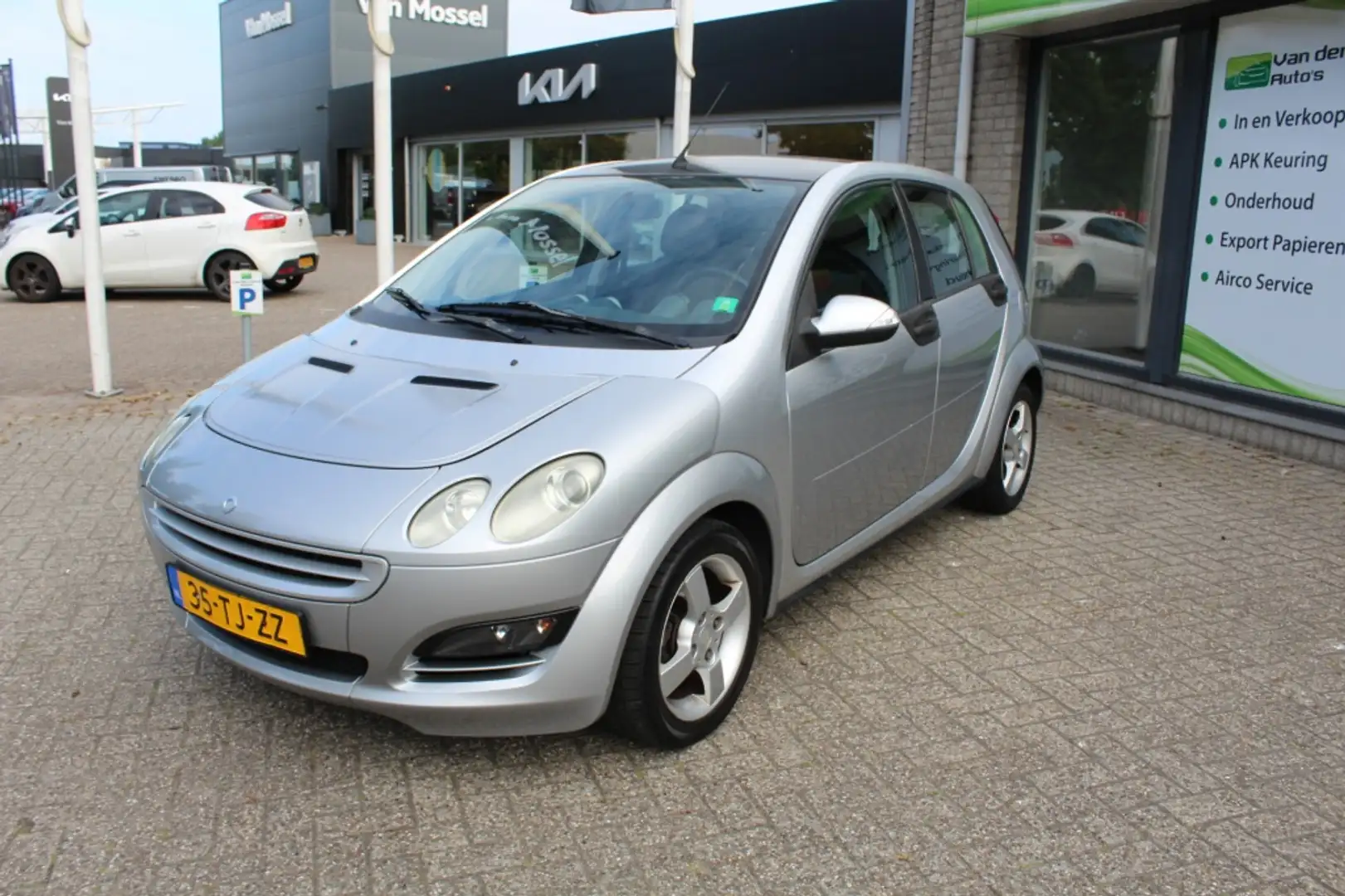 smart forFour 1.5 passion Grau - 2