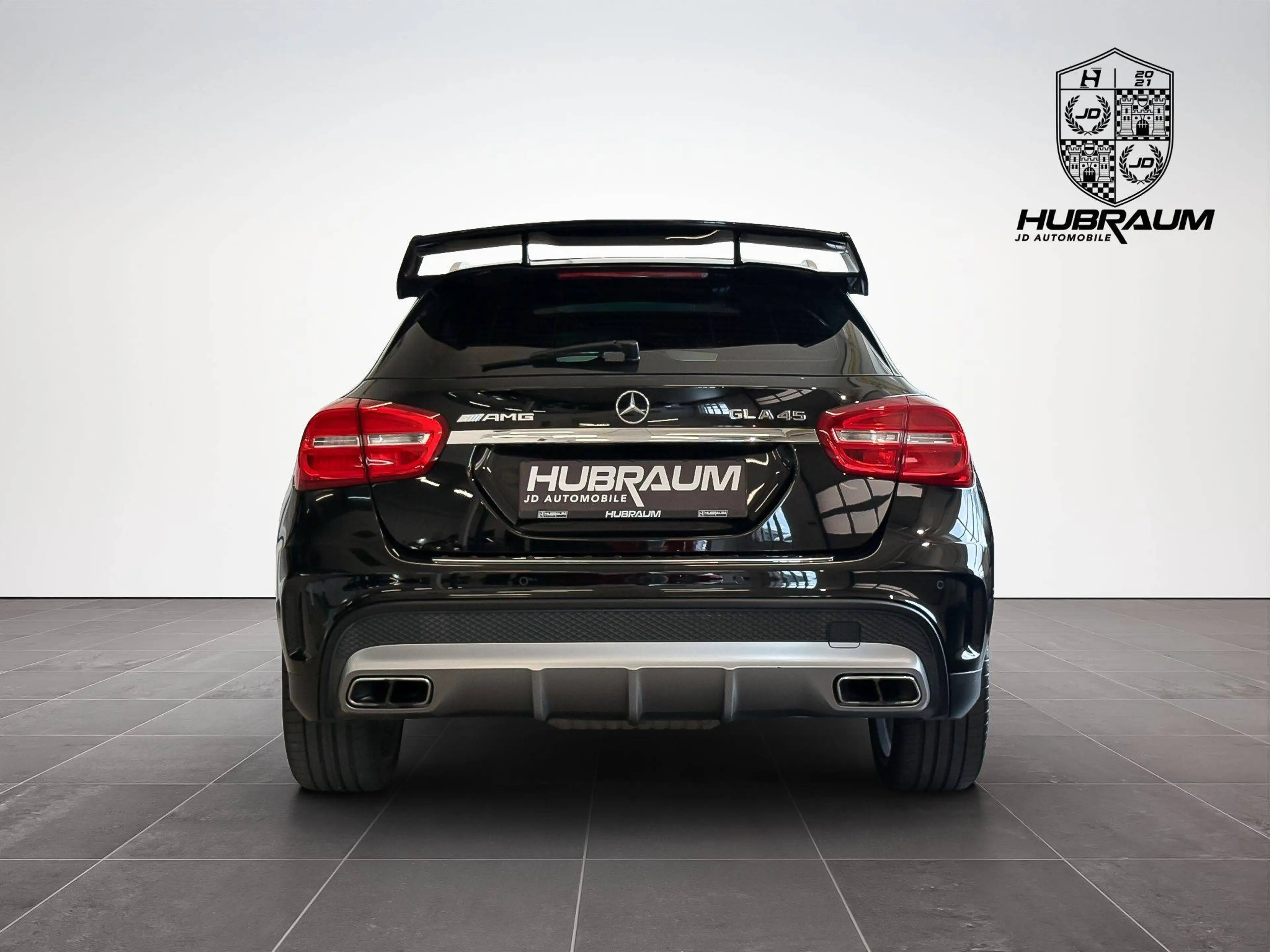 Mercedes-Benz GLA 45 AMG Aut. Performance Facelift Sport AGA Kamera — photo 6