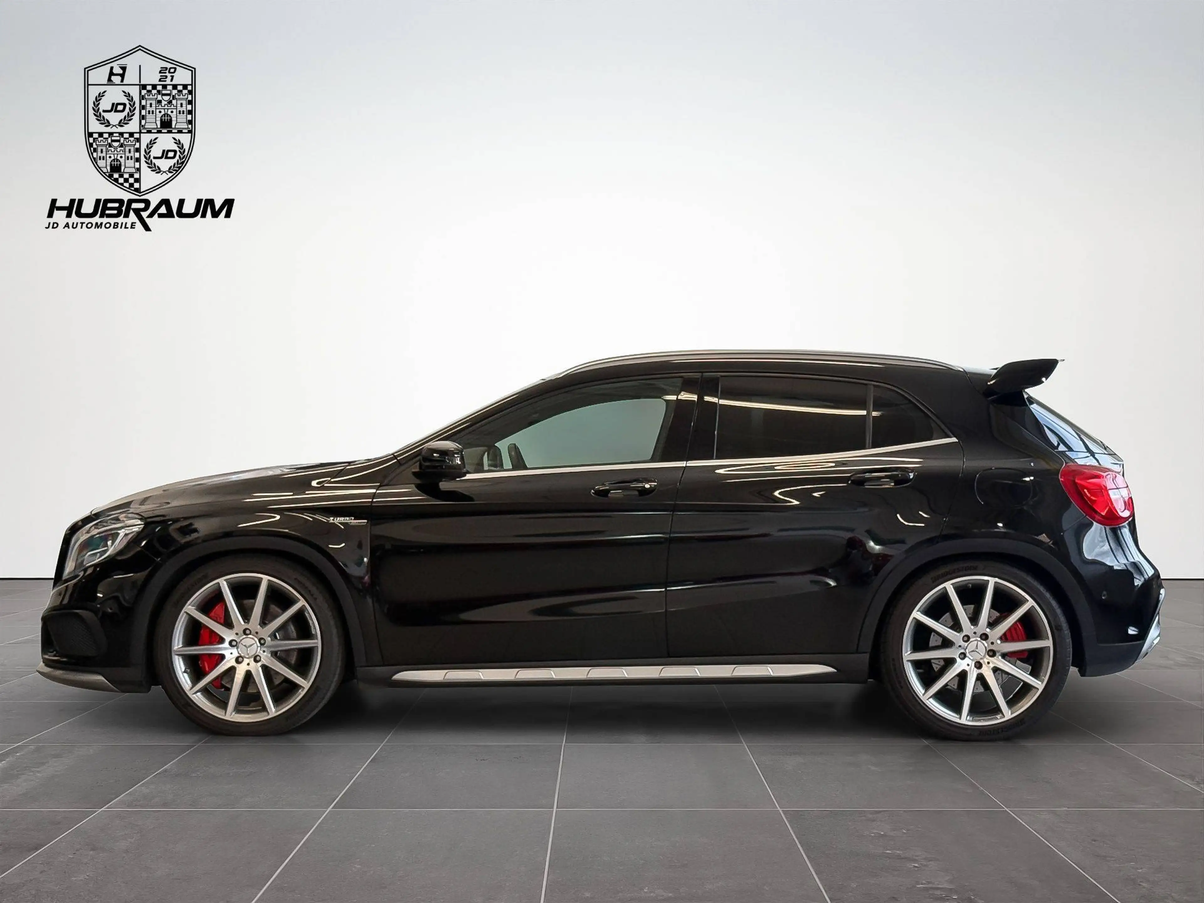 Mercedes-Benz GLA 45 AMG Aut. Performance Facelift Sport AGA Kamera — photo 8