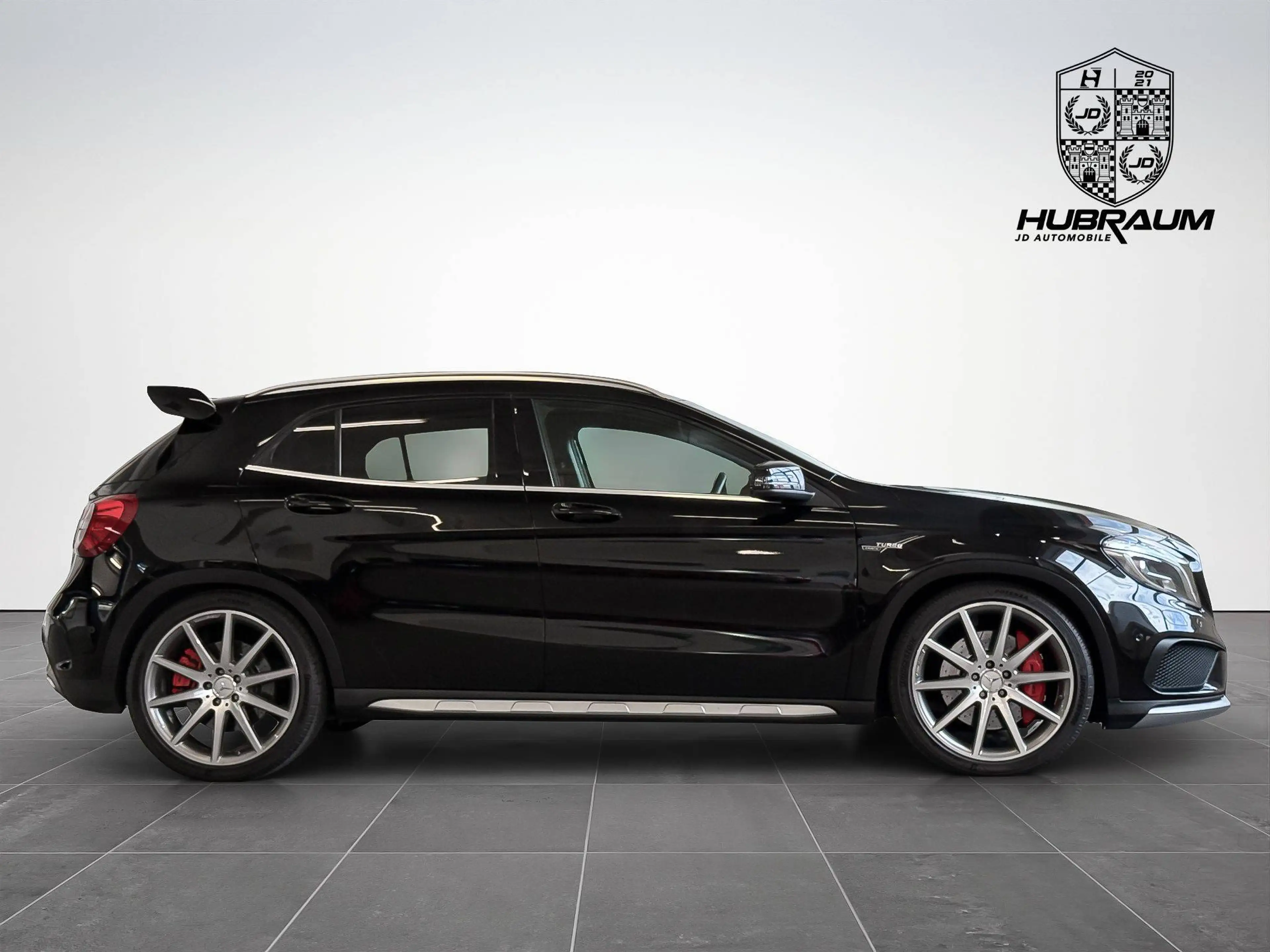 Mercedes-Benz GLA 45 AMG Aut. Performance Facelift Sport AGA Kamera — photo 4