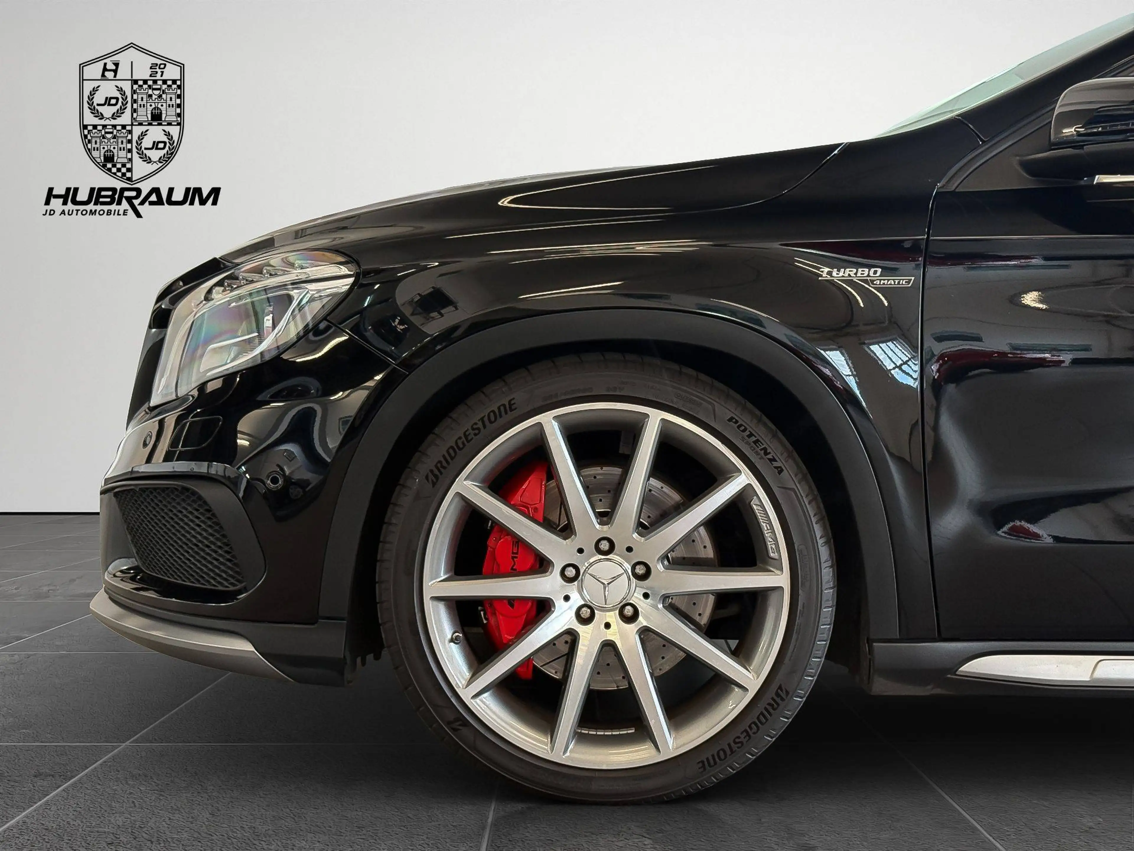Mercedes-Benz GLA 45 AMG Aut. Performance Facelift Sport AGA Kamera — photo 10