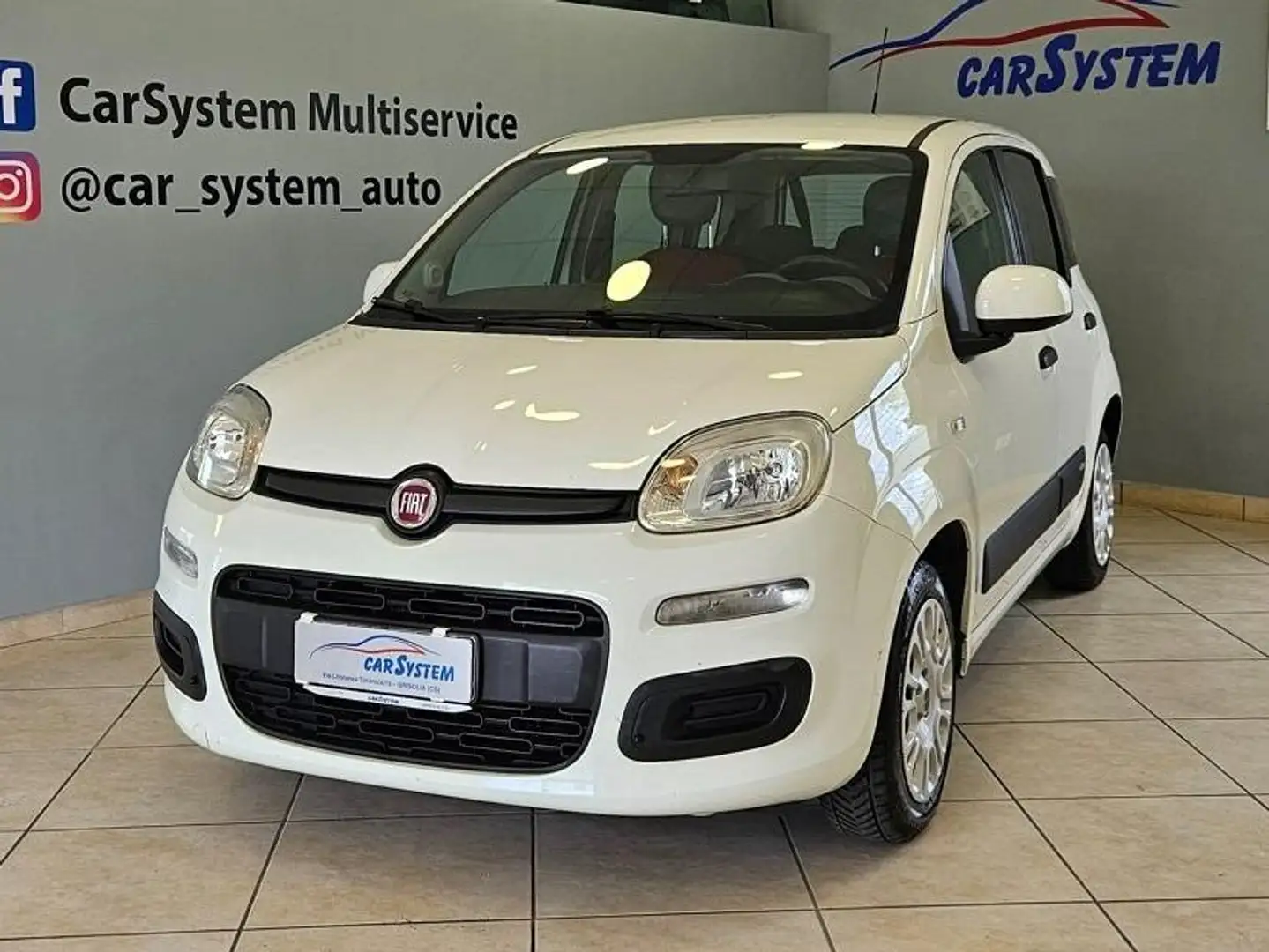 Fiat Panda Panda III 2012 1.2 Easy 69cv E6 Blanc - 1