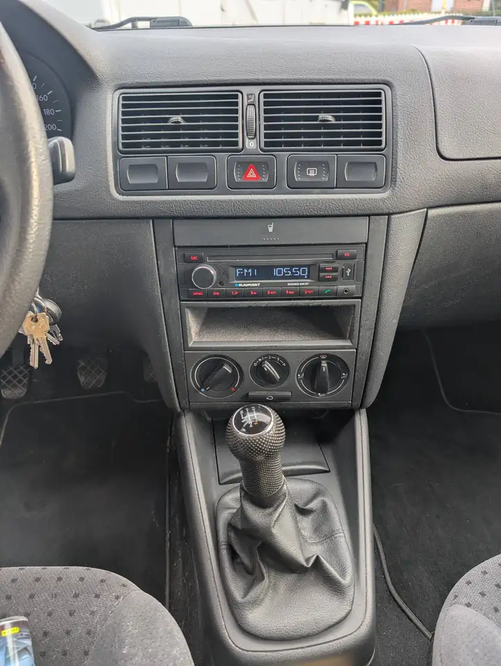 Volkswagen Golf IV 1.4, foto 12