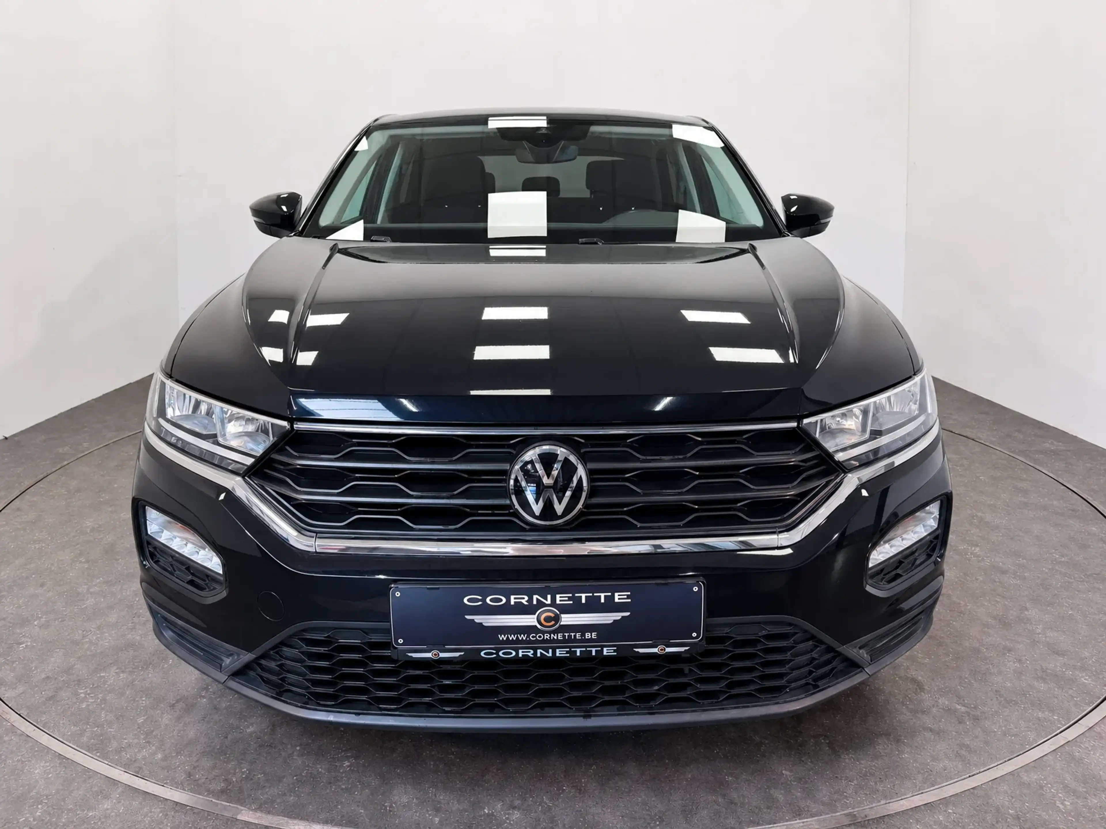 Volkswagen T-Roc 1.5 TSI DSG — photo 2