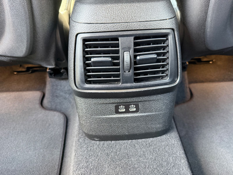 BMW 218 NAVI AUTOMATIK LED 8-FACH — photo 15