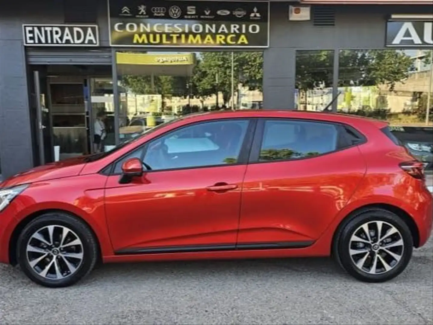 Renault Clio TCe Business 67kW Burdeos - 2