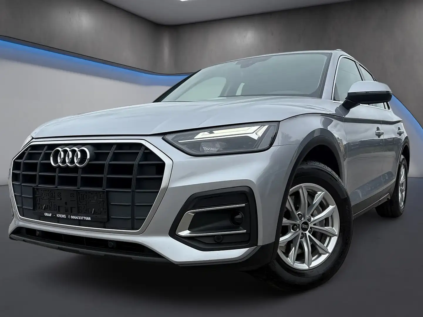Audi Q5 35 TDI S-tronic *Leder*Navi*Kamera*Sitzhz*LED* Argent - 1