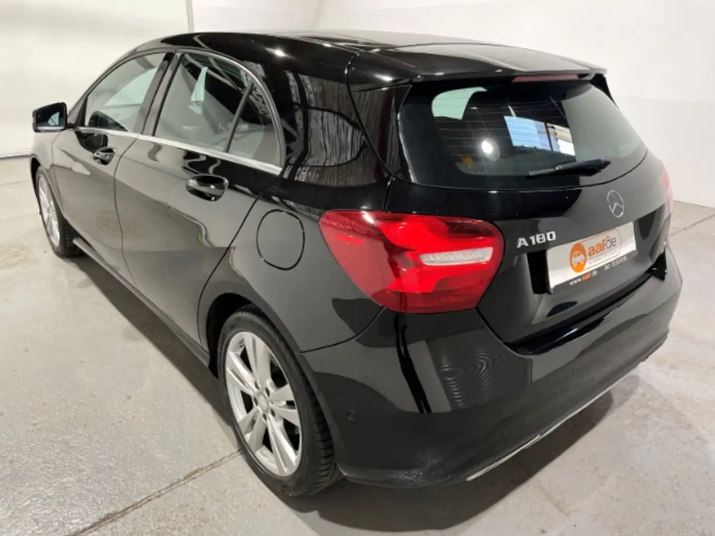 Mercedes-Benz A 180 Score Automatik EU6 LED ACC Klima PDC Nero - 2