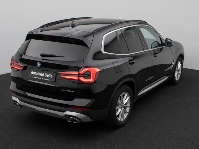 BMW X3 view 7