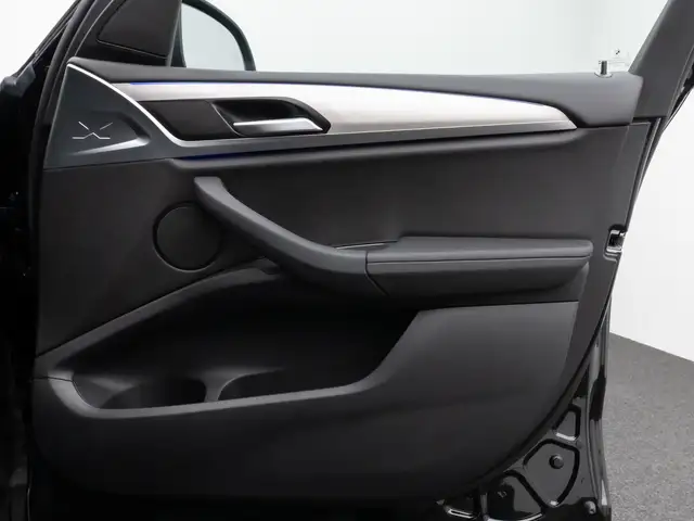 BMW X3 view 29