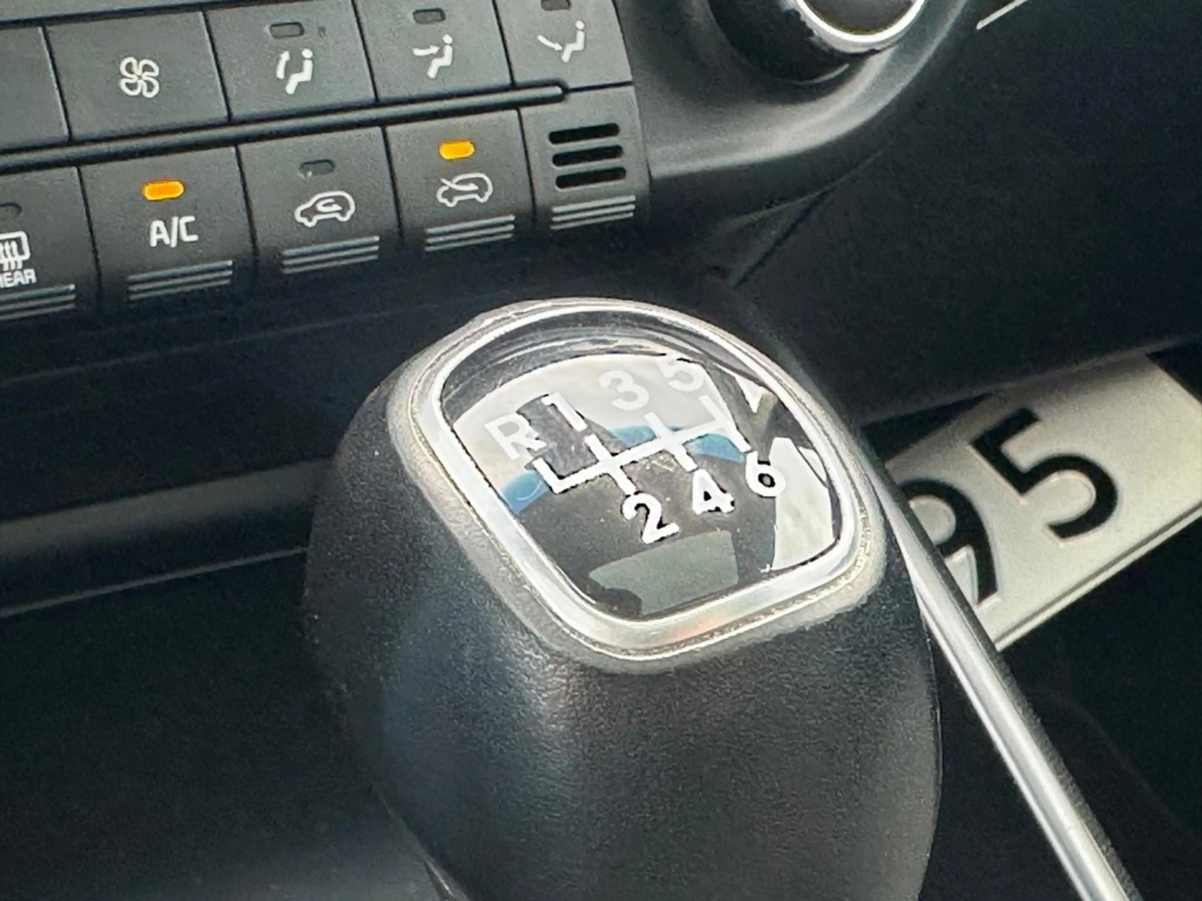 Kia Carens 1.6 GDI BNS PACK 7P, Trekhaak, Camera, Cruise, Nav — photo 22