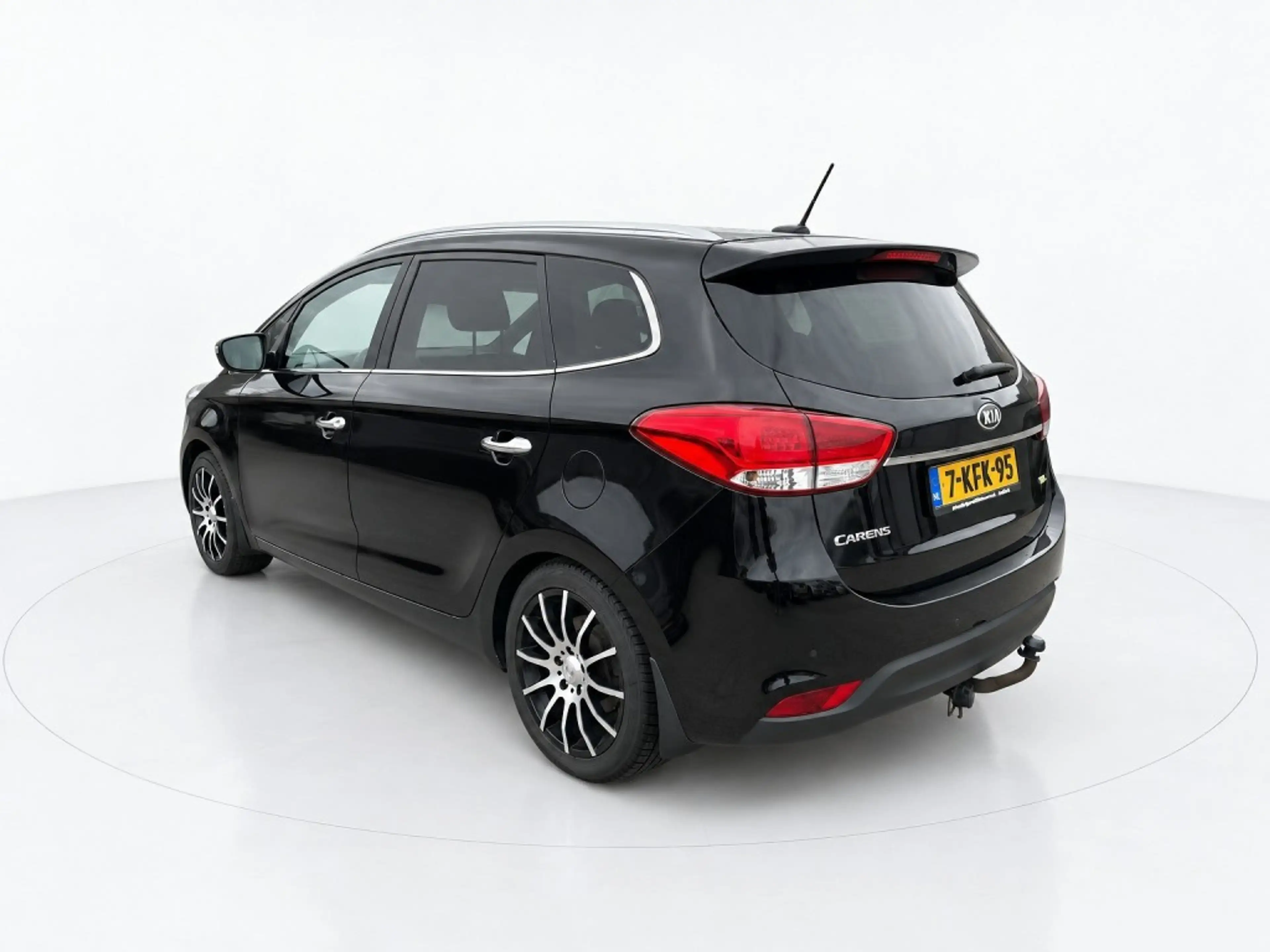 Kia Carens 1.6 GDI BNS PACK 7P, Trekhaak, Camera, Cruise, Nav — photo 6