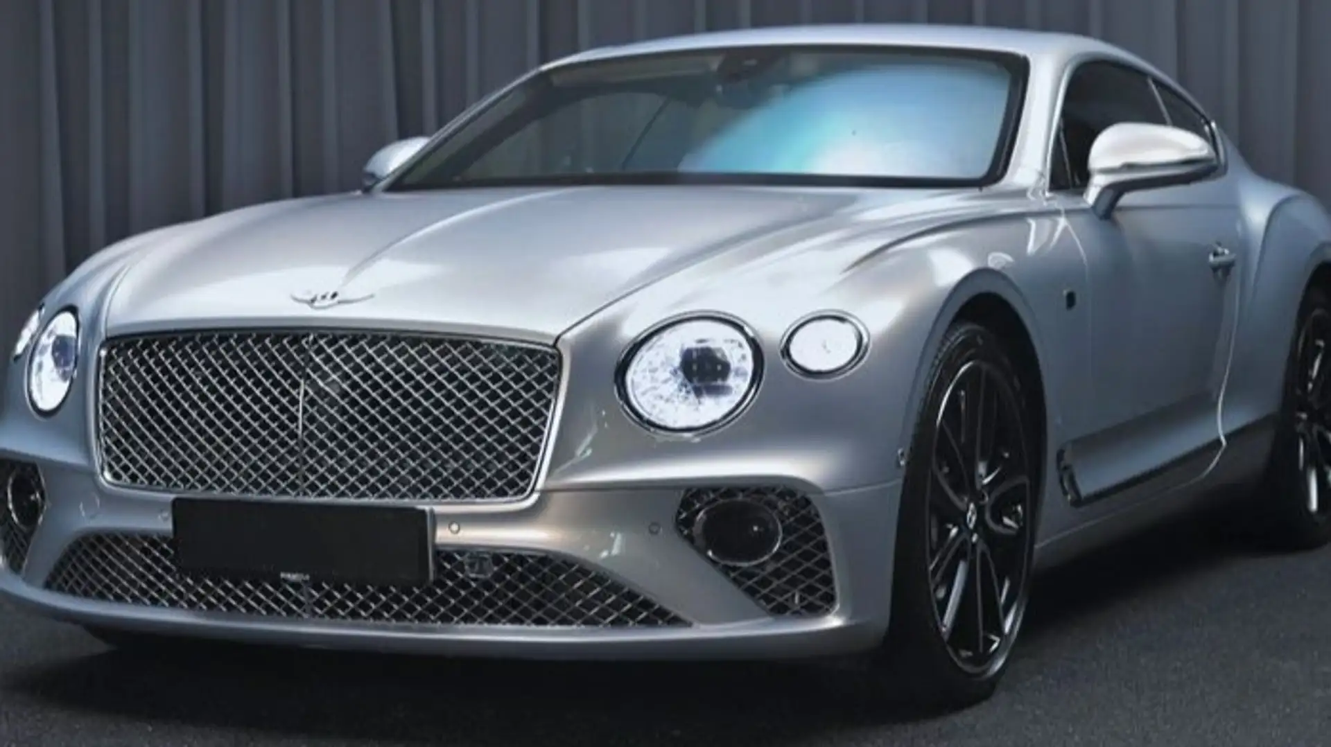 Bentley Continental GT Mulliner W12 Aut. Plateado - 1