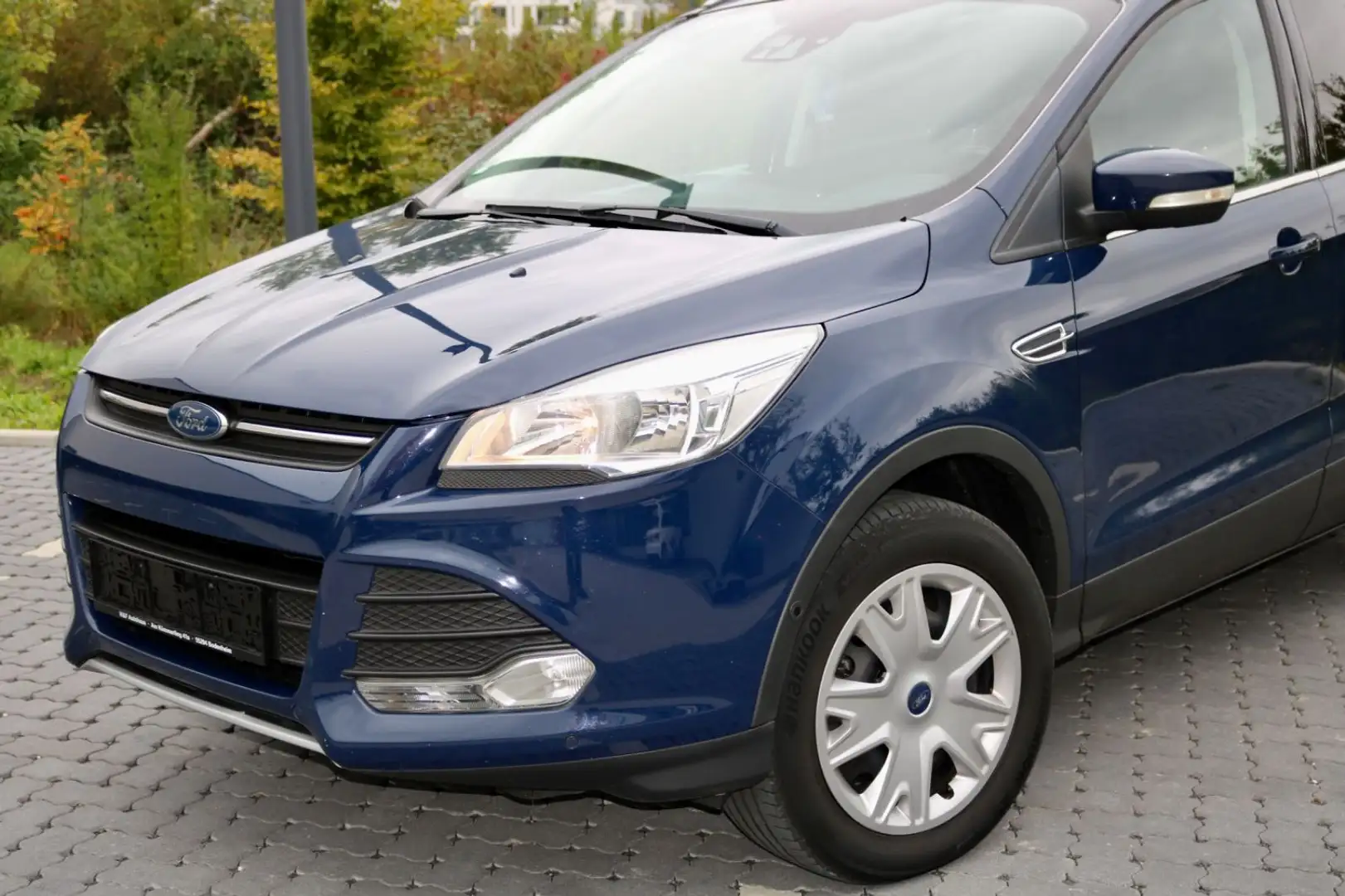 Ford Kuga Trend 2.0 TDCi 4x4/PANO/AHK/PDC/NAVI Blau - 2