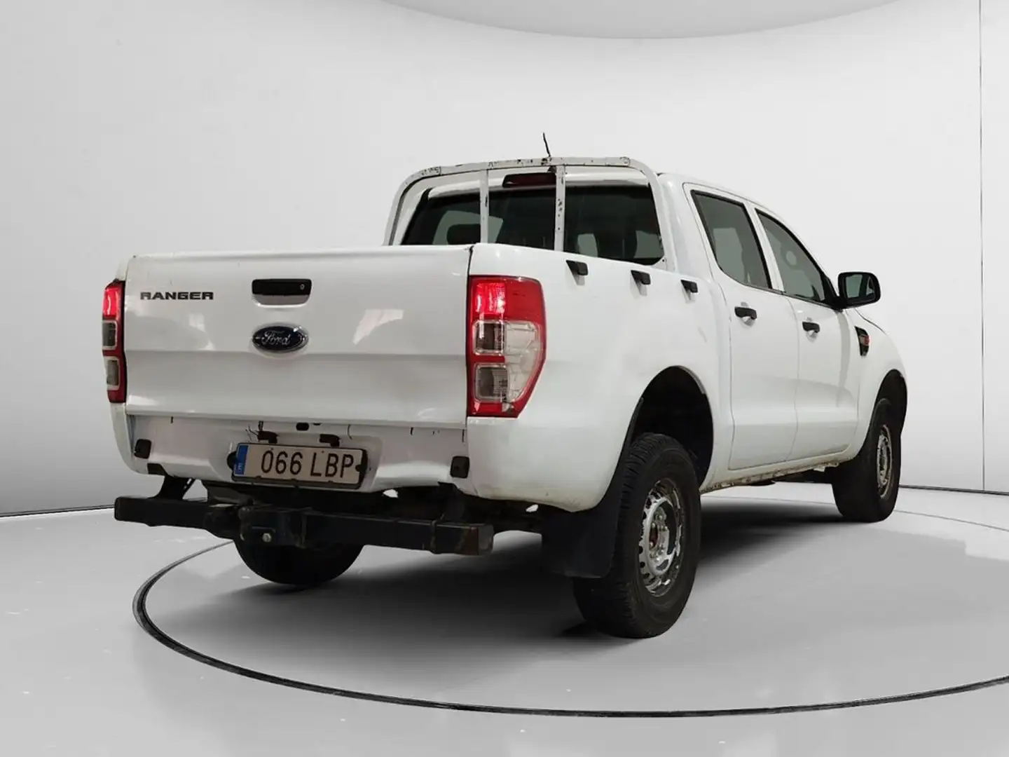 Ford Ranger XL Doble Cabina 4x4 Blanco - 2