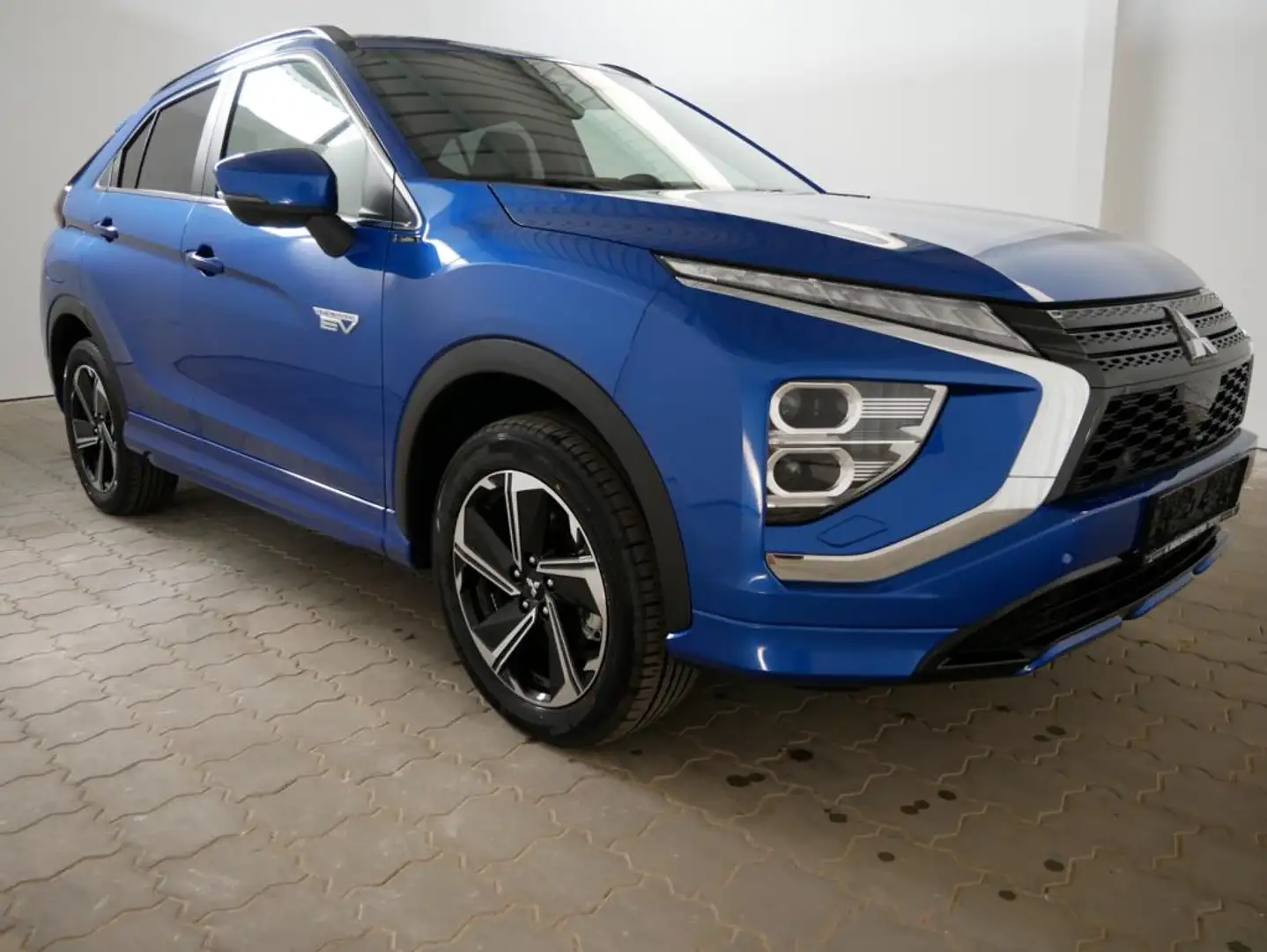 Mitsubishi Eclipse Cross Plug-in Hybrid Select, Navi, Lenkradheitzung, uvm. Blau - 2