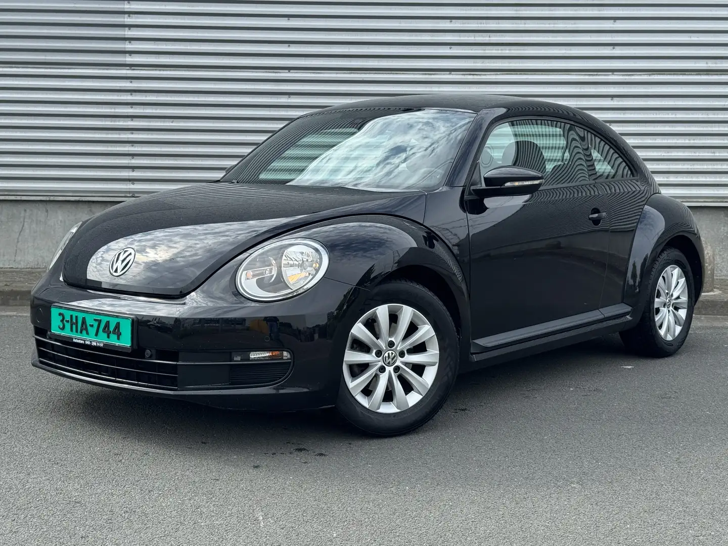 Volkswagen Beetle 1.2 TSI Design 105pk 2013 Automaat -Airco-Lmv’16 Zwart - 1