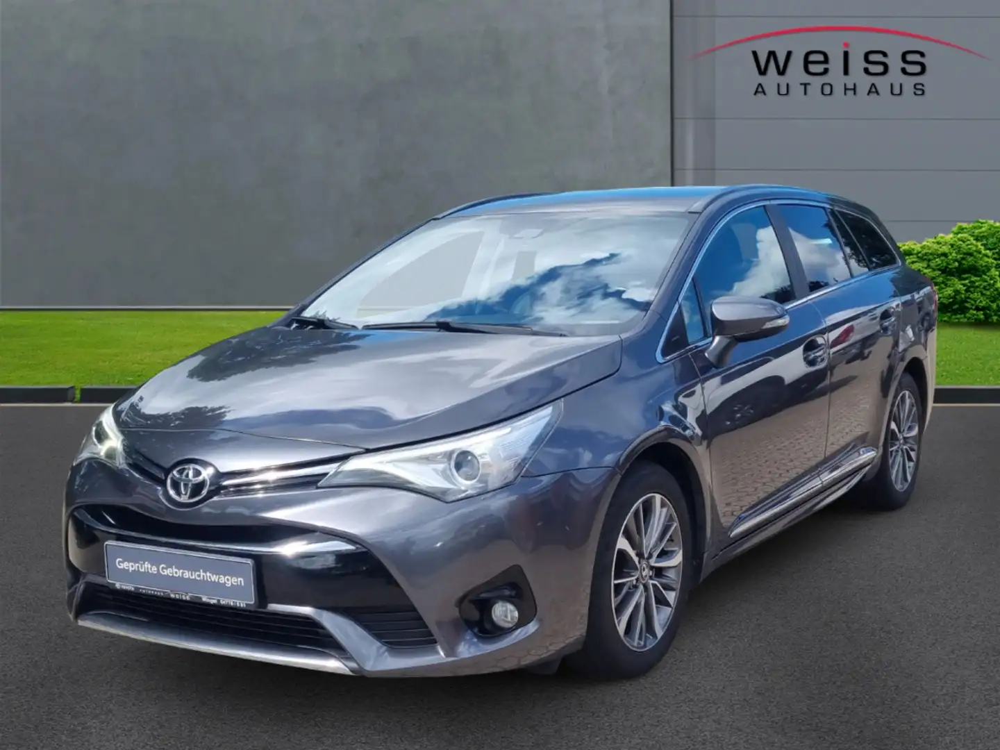 Toyota Avensis Touring Sports Business Edition 2.0 D-4D Gris - 1