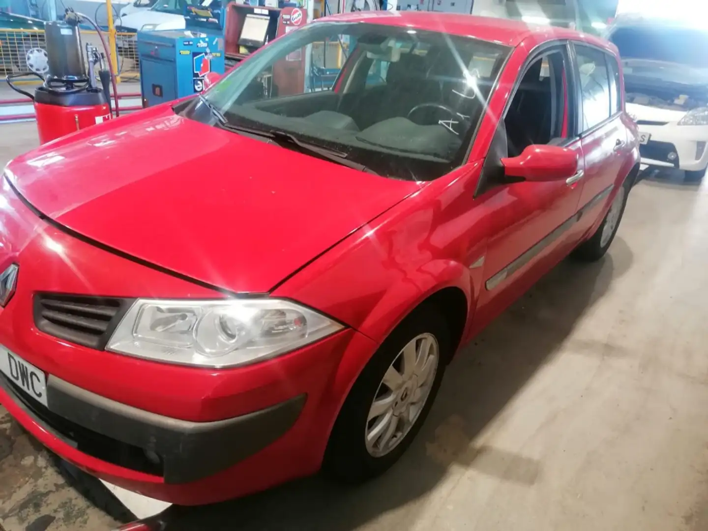 Renault Megane 1.6 Confort Authentique Rojo - 1