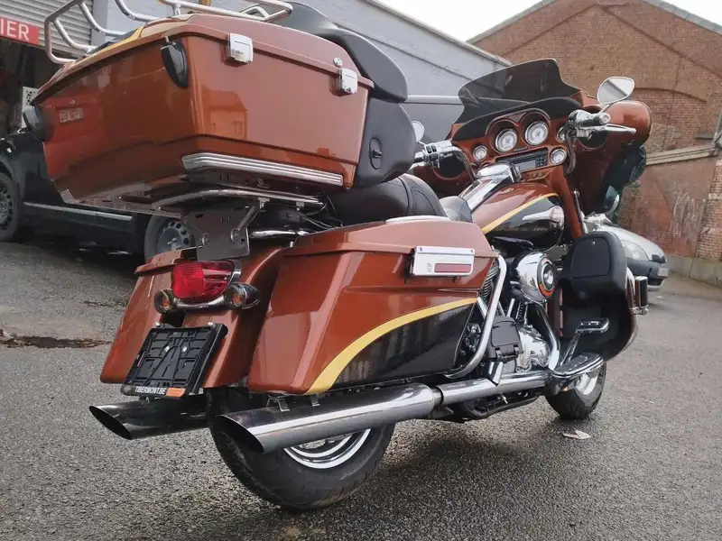 Harley-Davidson Electra Glide - foto 2