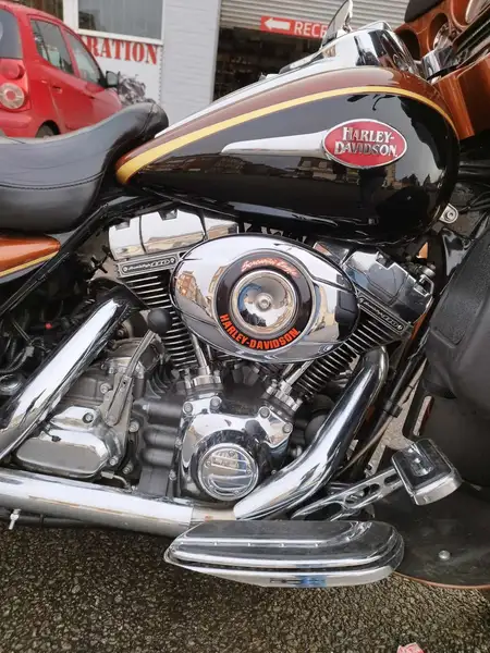 Harley-Davidson Electra Glide - foto 5
