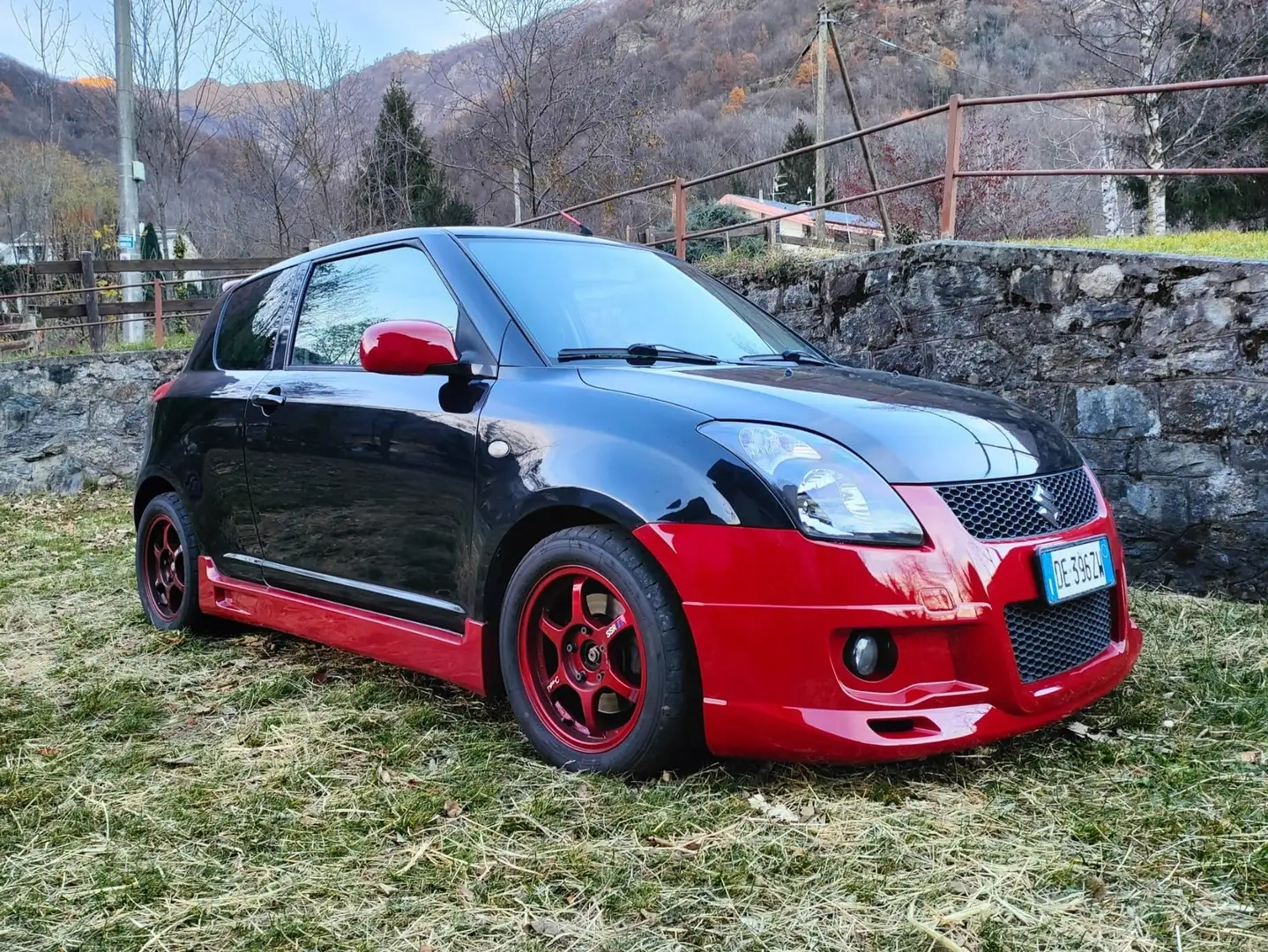 Suzuki Swift 3p 1.6 vvt 16v Sport GL - 1