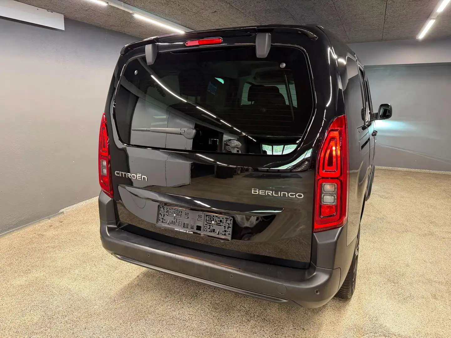 Citroen Berlingo Max XL 7 Sitze Automatik Schwarz - 2