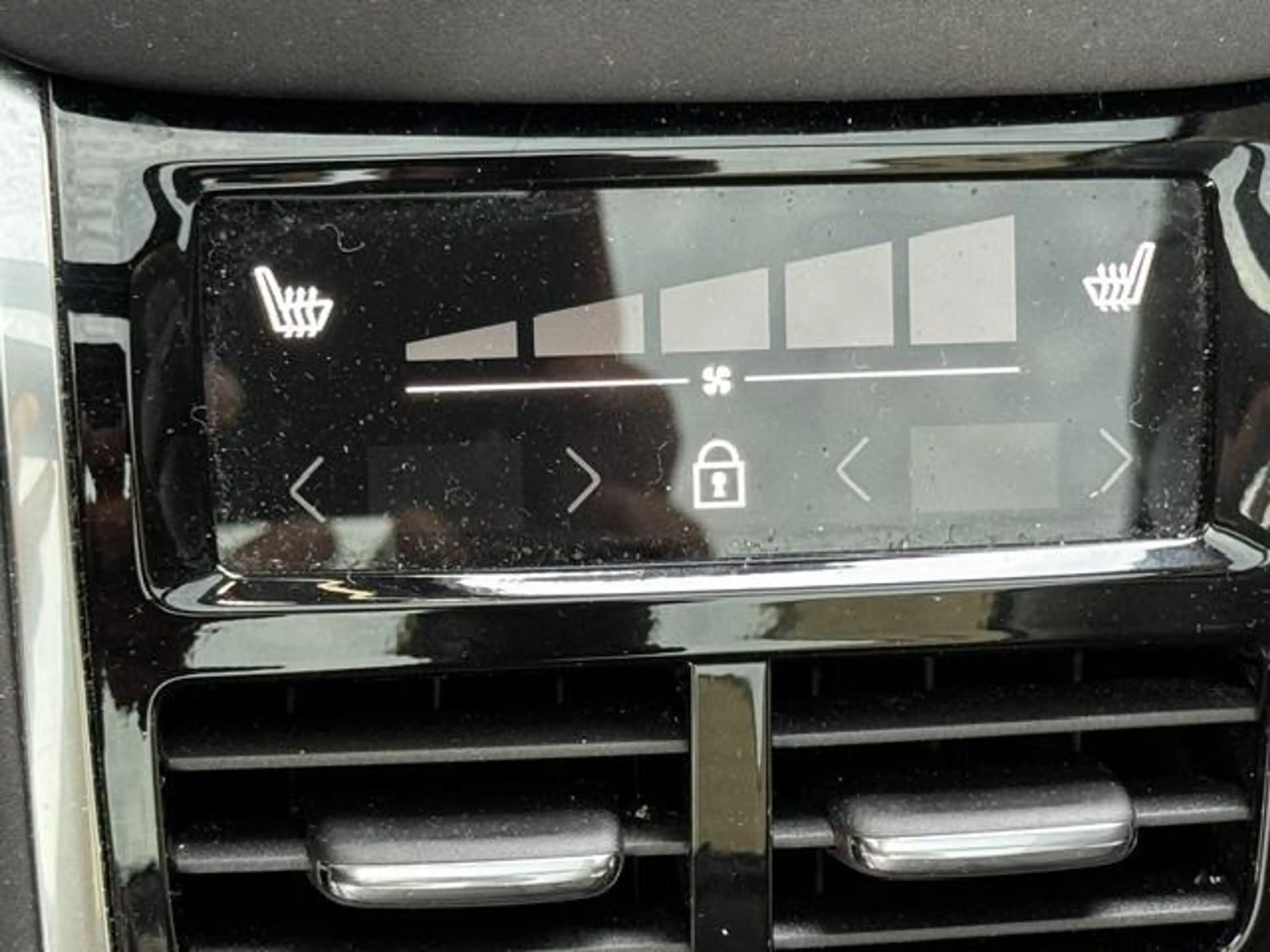 Volvo XC90 2.0 T8 LongRange AWD Ultra Dark Full Option, Massa — photo 19