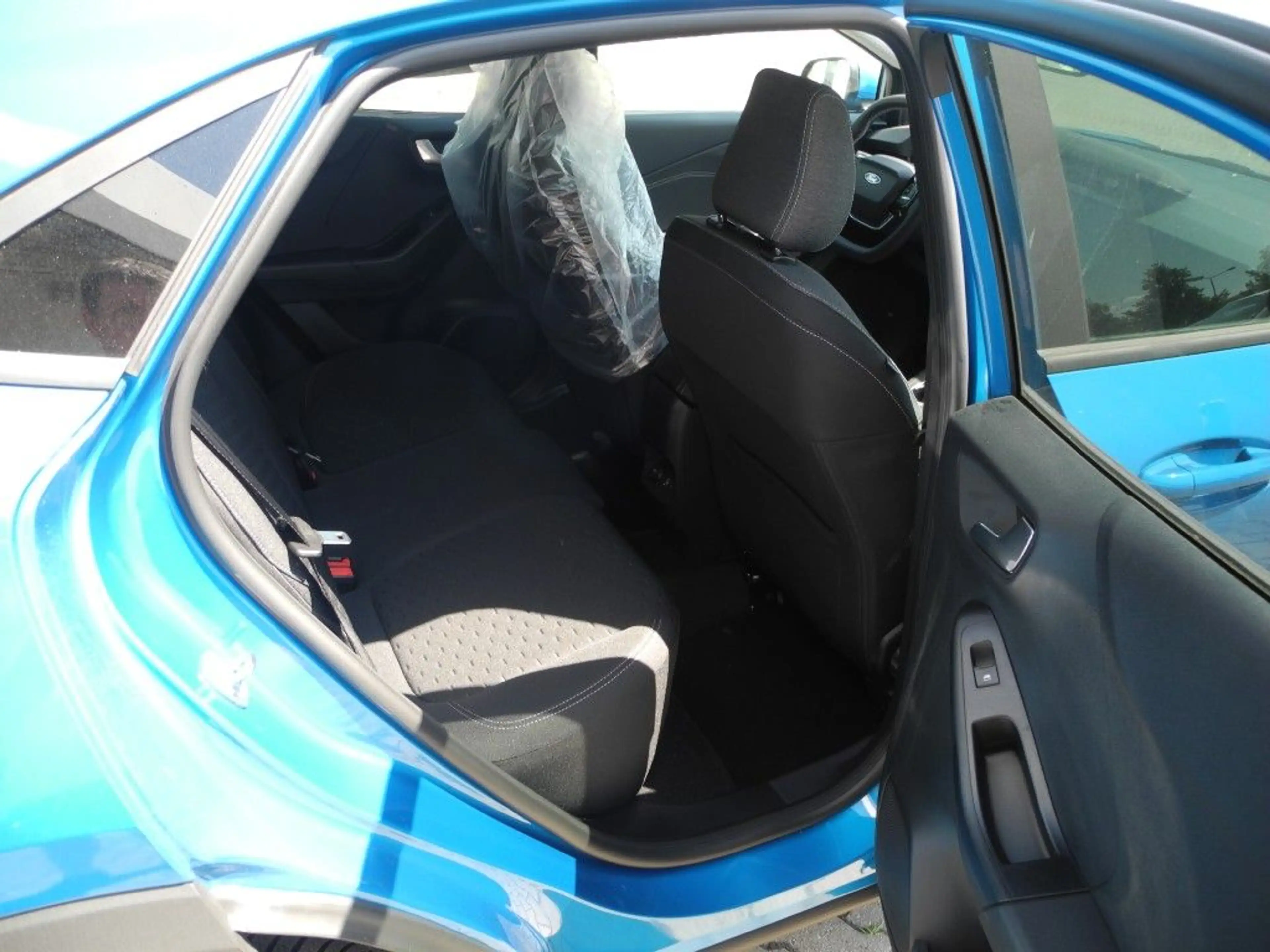 Ford Puma Hybrid TITANIUM - 360°, eHeck., Allw., Winter-Pak. — photo 7