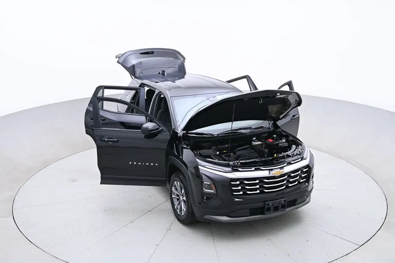 Chevrolet Equinox photo Chevrolet Equinox