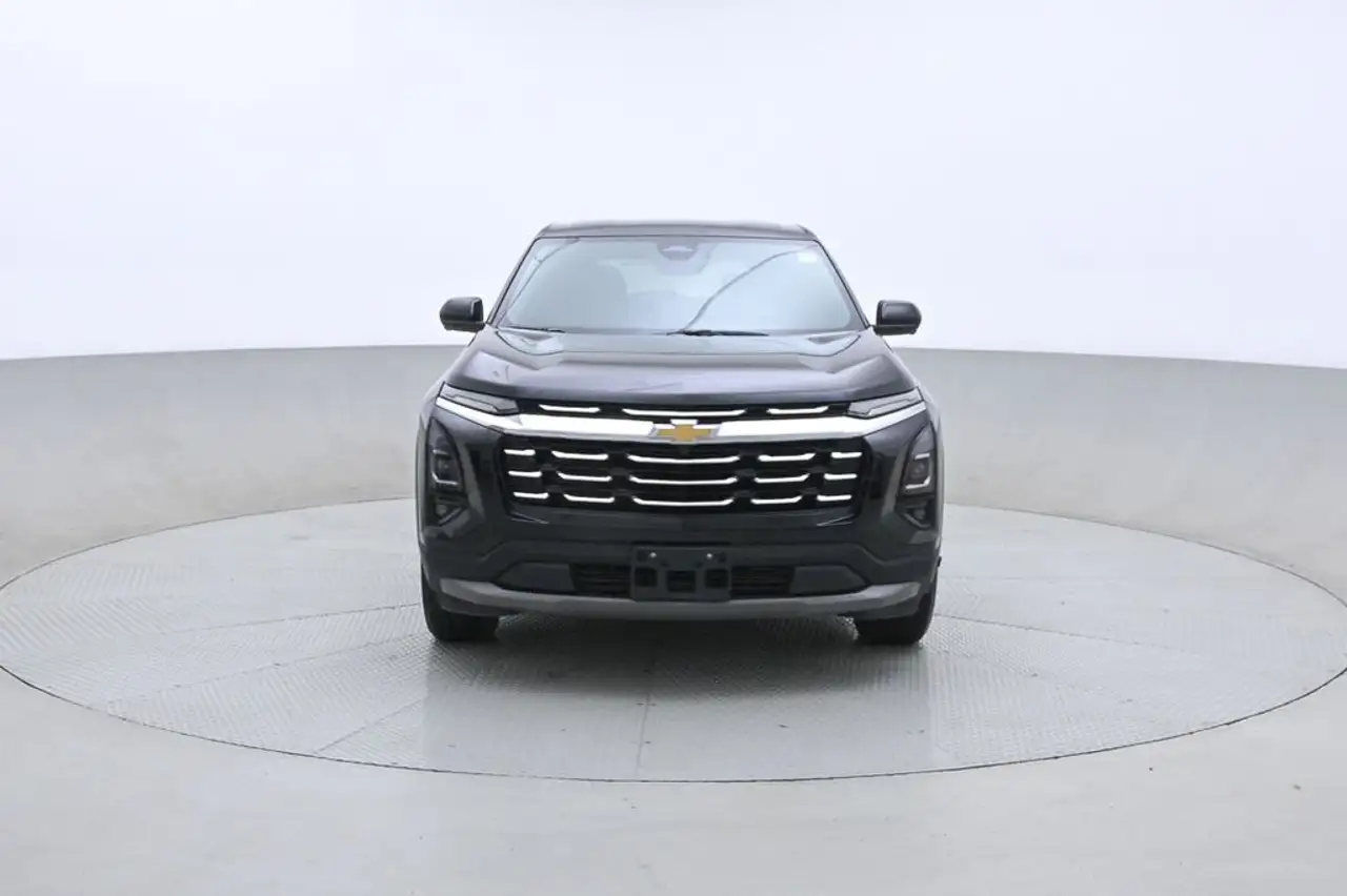Chevrolet Equinox photo Chevrolet Equinox