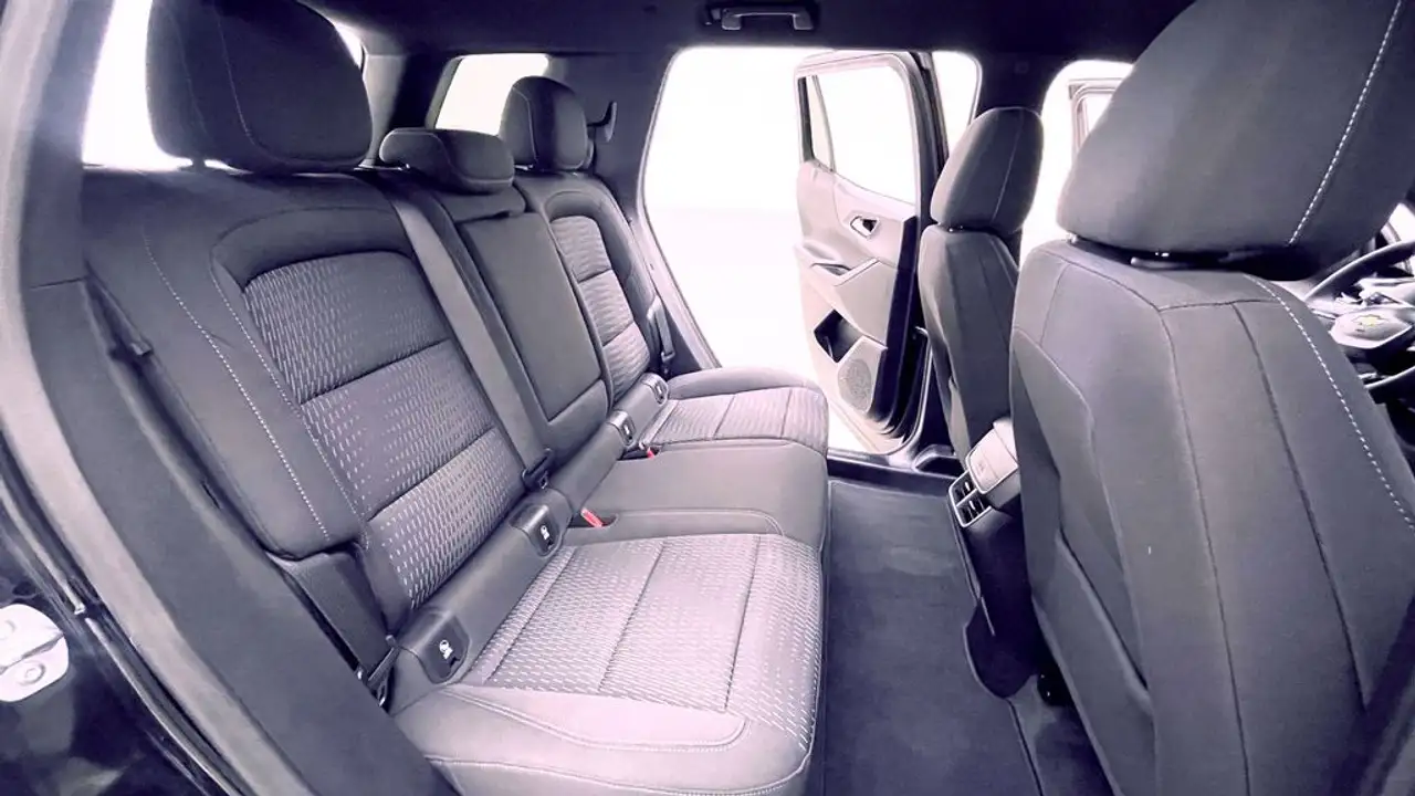 Chevrolet Equinox photo Chevrolet Equinox