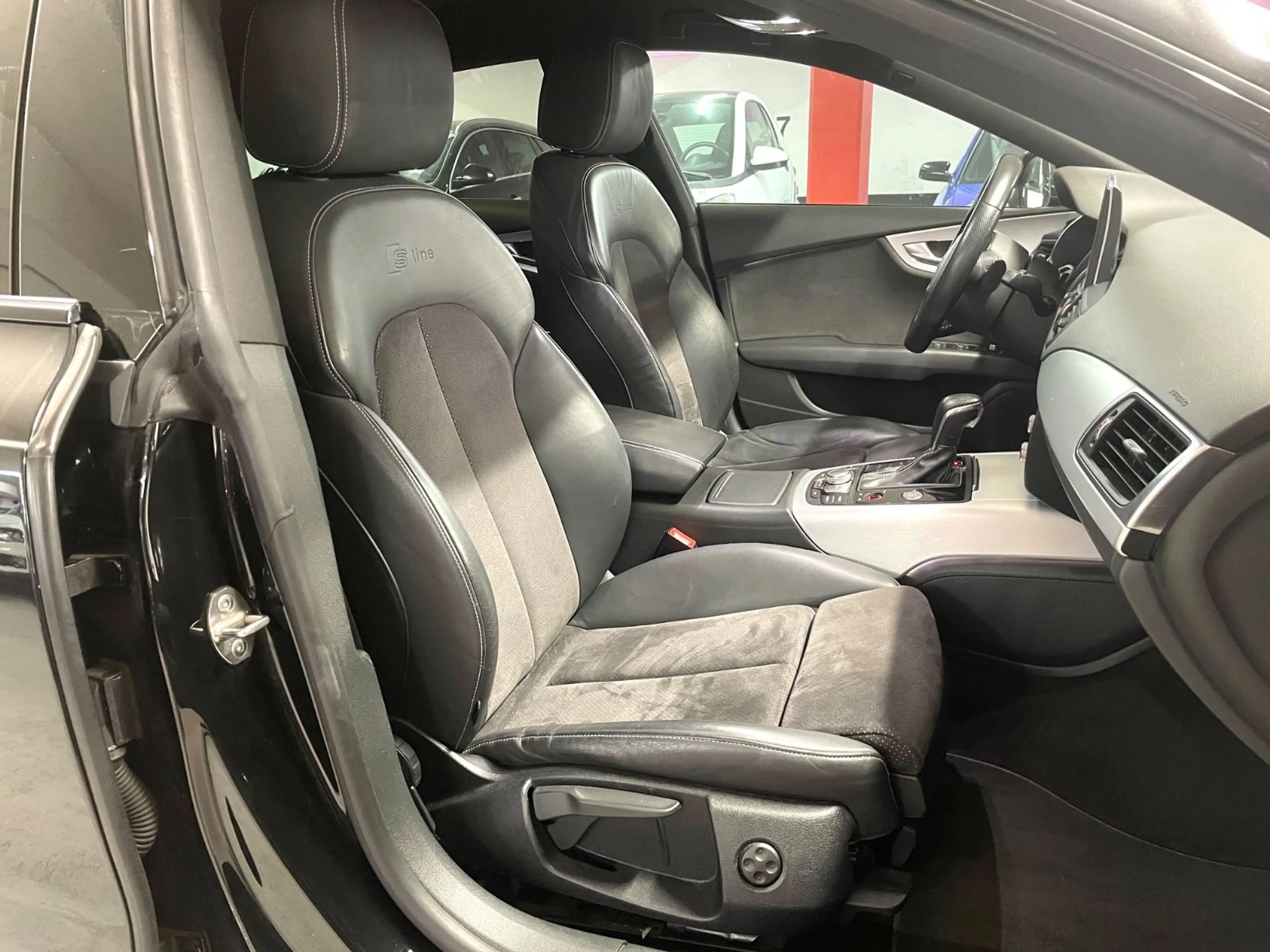 Audi A7 Sportback 3.0 TDI ultra — photo 12