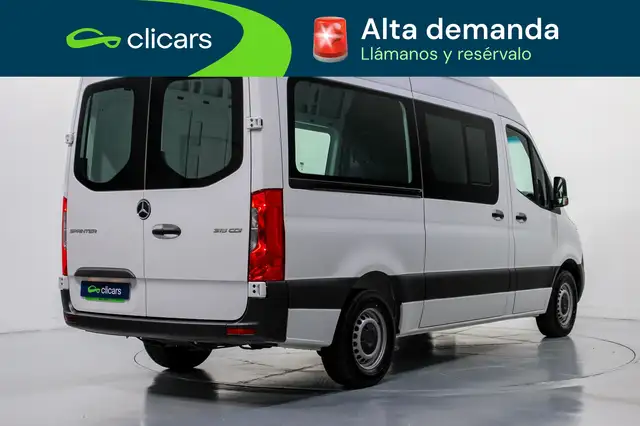 Mercedes-Benz Sprinter view 5