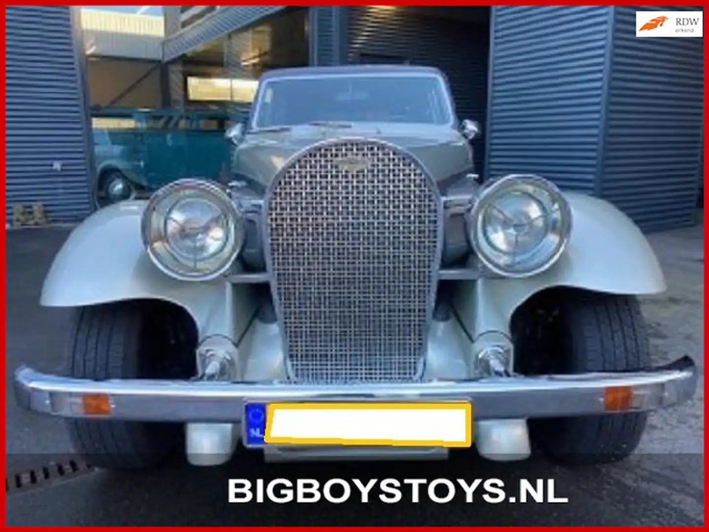 Oldtimer Panther De Ville 5.3 Saloon Grau - 1