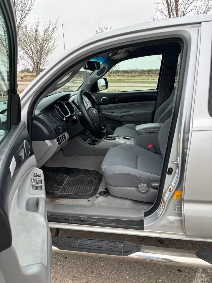 Toyota Tacoma снимка Toyota Tacoma