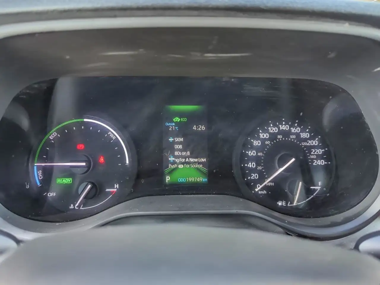 Toyota Sienna снимка Toyota Sienna