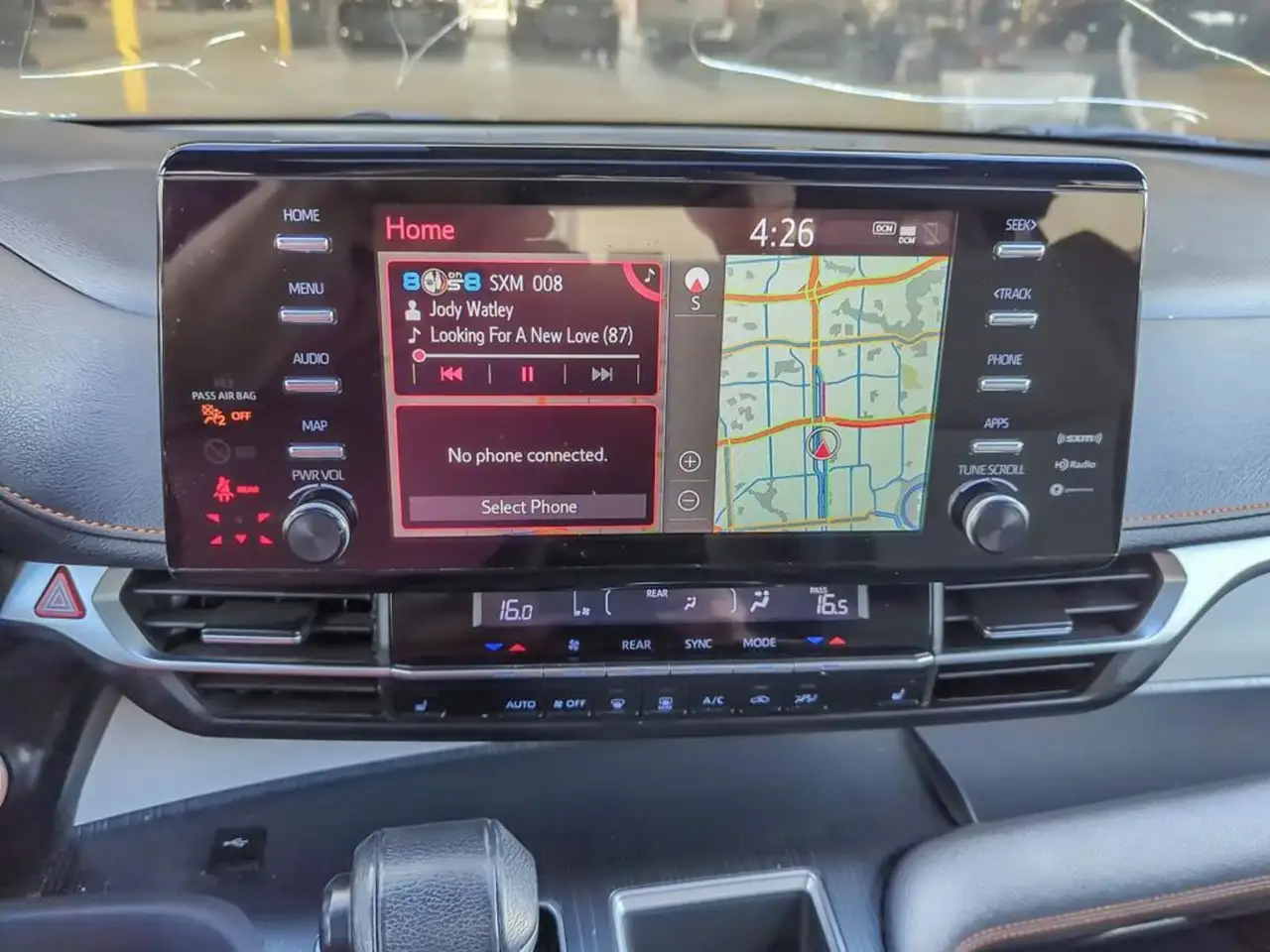Toyota Sienna снимка Toyota Sienna