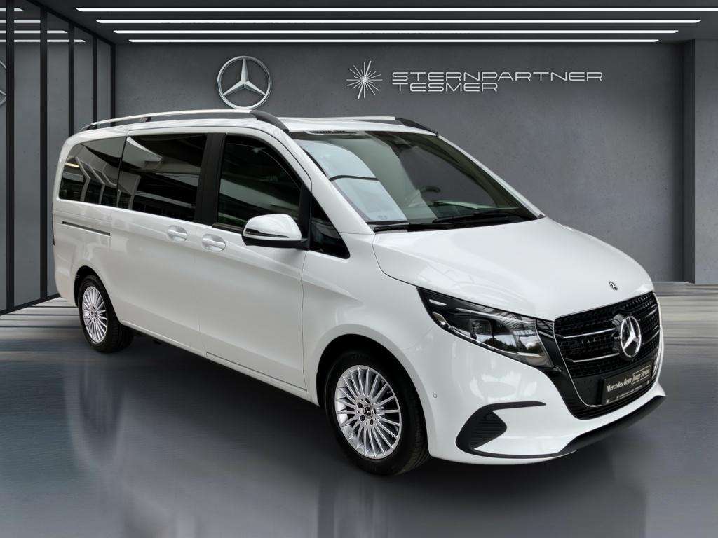 Mercedes-Benz V 220
