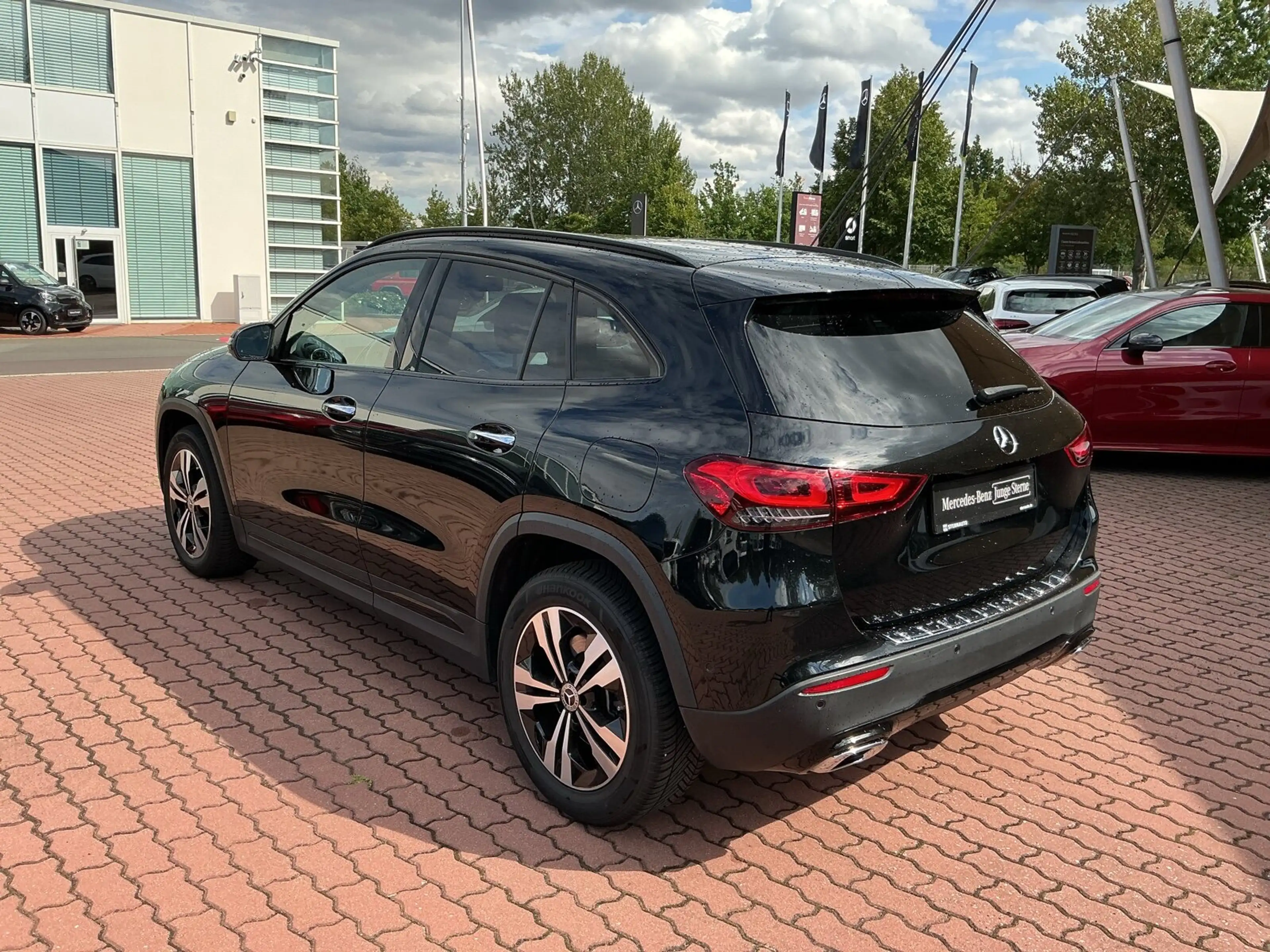 Mercedes-Benz GLA 250 GLA 250 4M Progr Distro 360Kam Nightpak AHK LED — photo 6