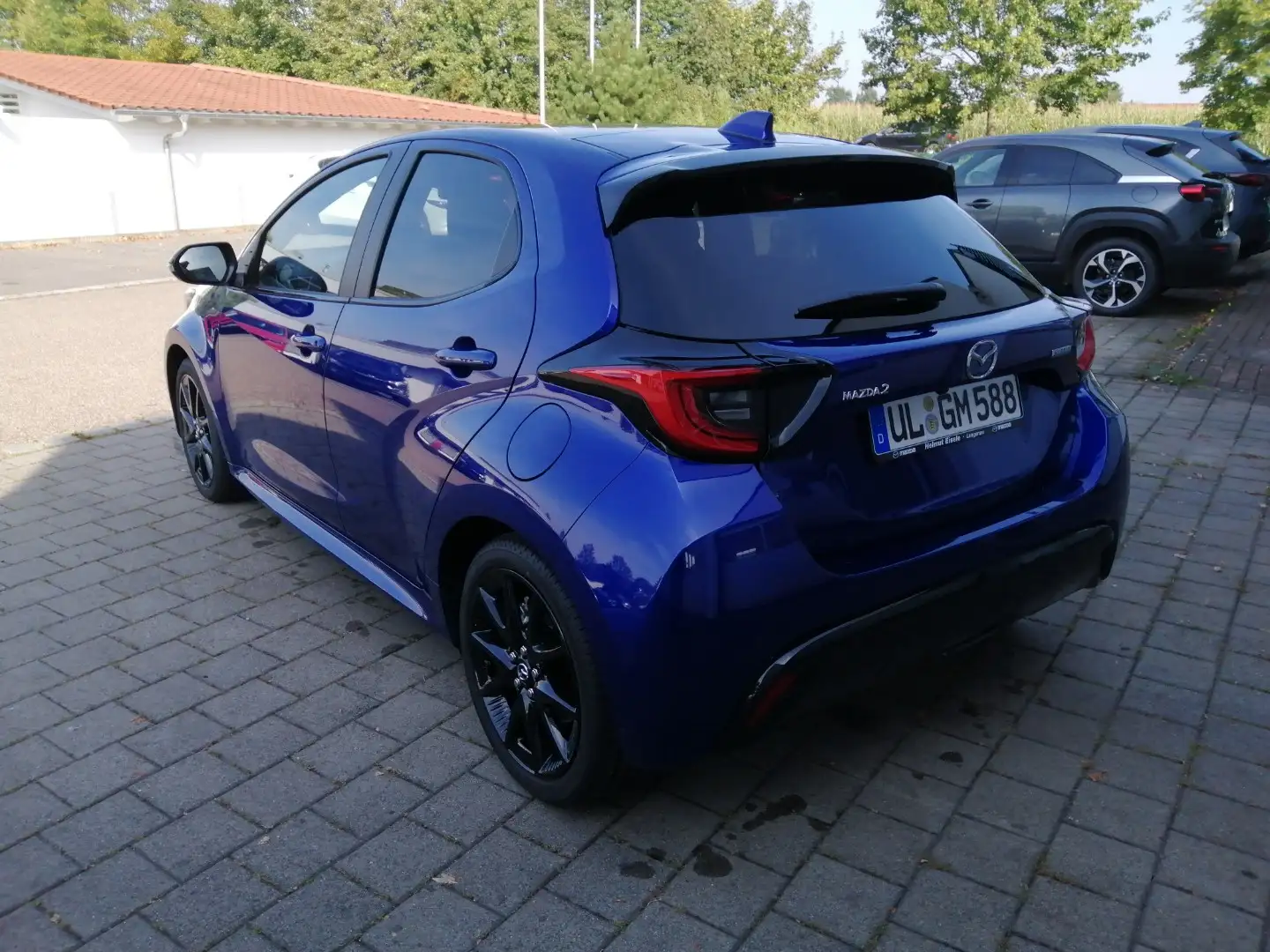 Mazda 2 Hybrid 1.5L Hybrid VVT-i Blau - 2