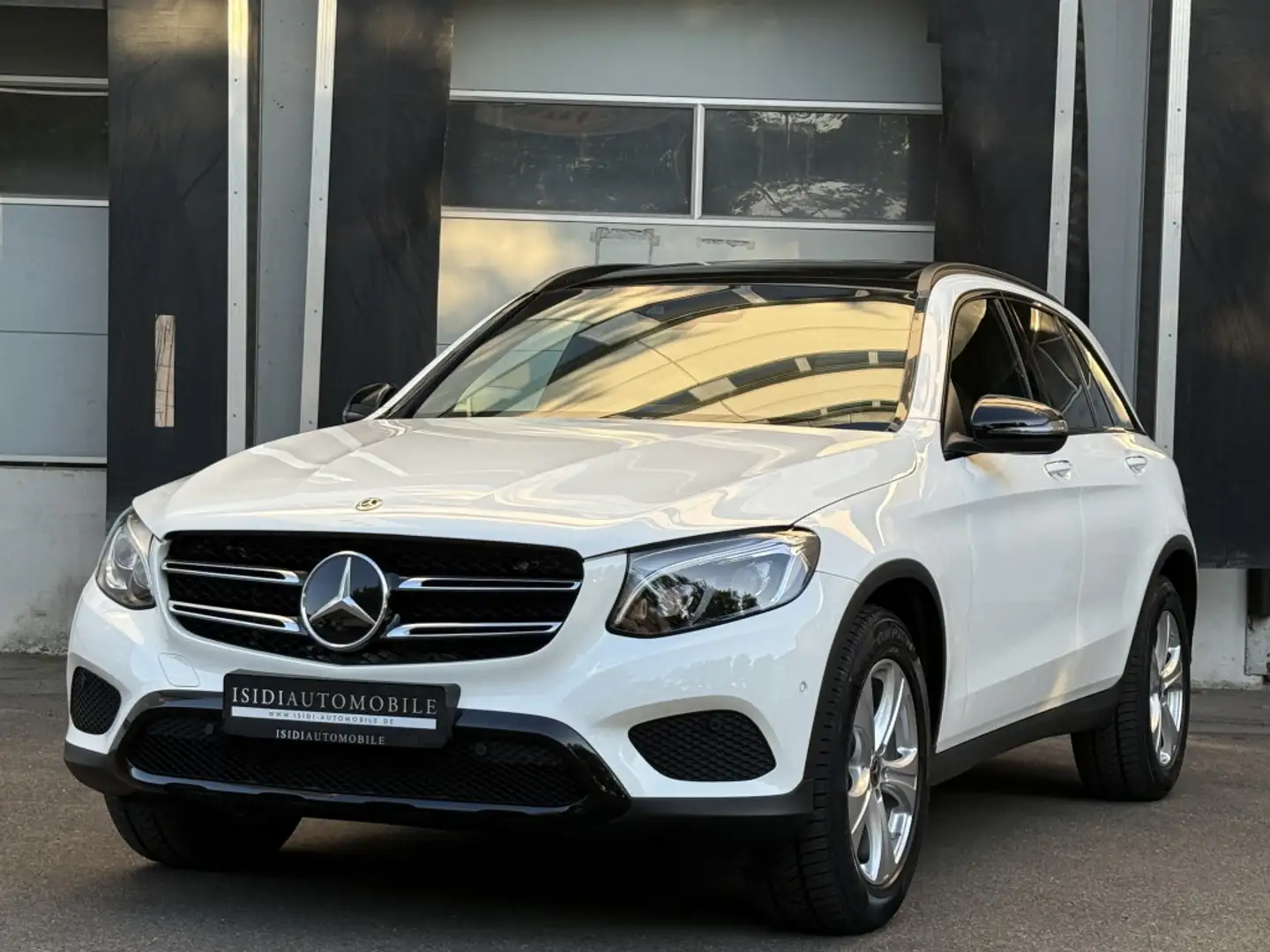 Mercedes-Benz GLC 250 d 4-Matic Luxury Night LED Pano Head-Up Wit - 1