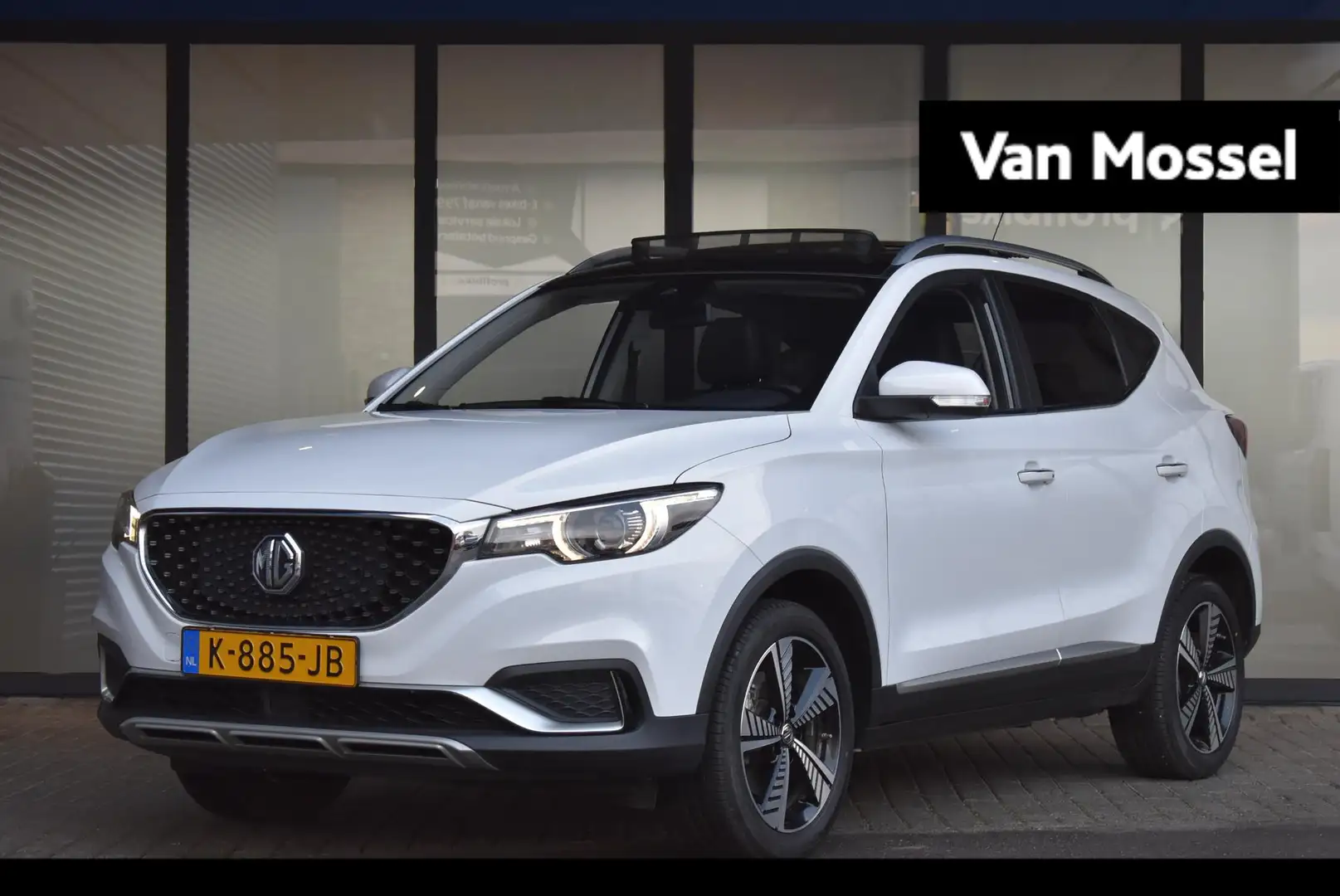 MG ZS MG EV Luxury 45 kWh | Panoramadak | Camera | Elek. Wit - 1