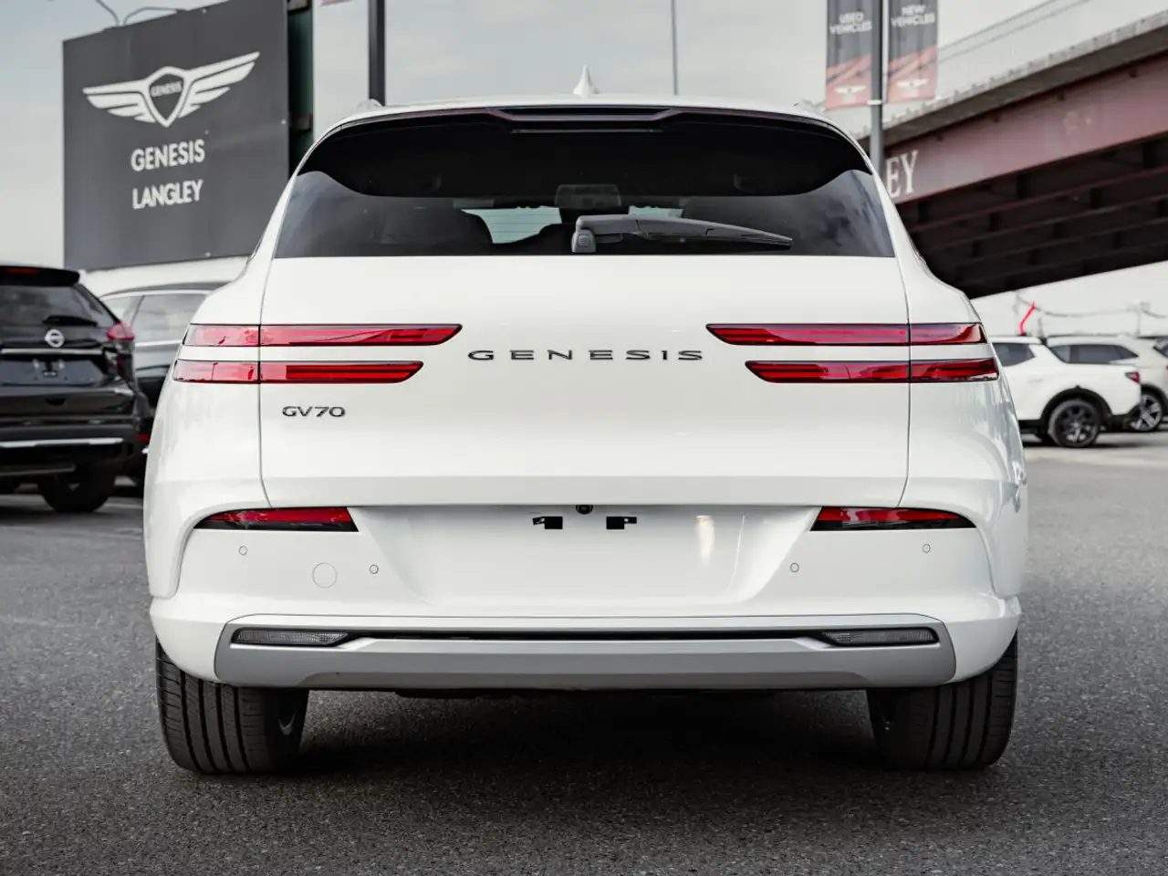 Genesis GV70 photo Genesis GV70